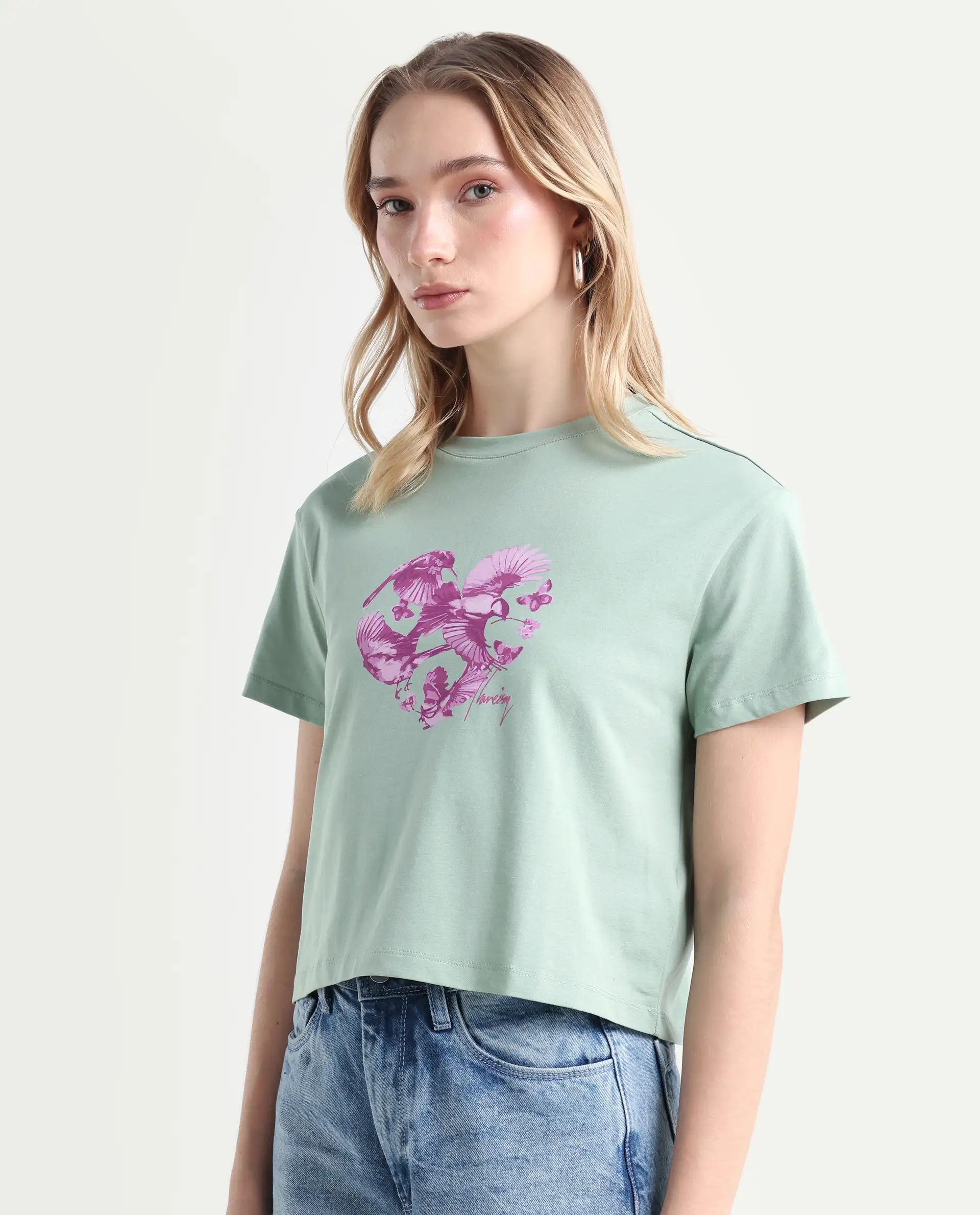 Rareism Women's Sydent Green Cotton Blend Crew Neck Graphic Print Crop Regular Fit T-Shirt - Image 5