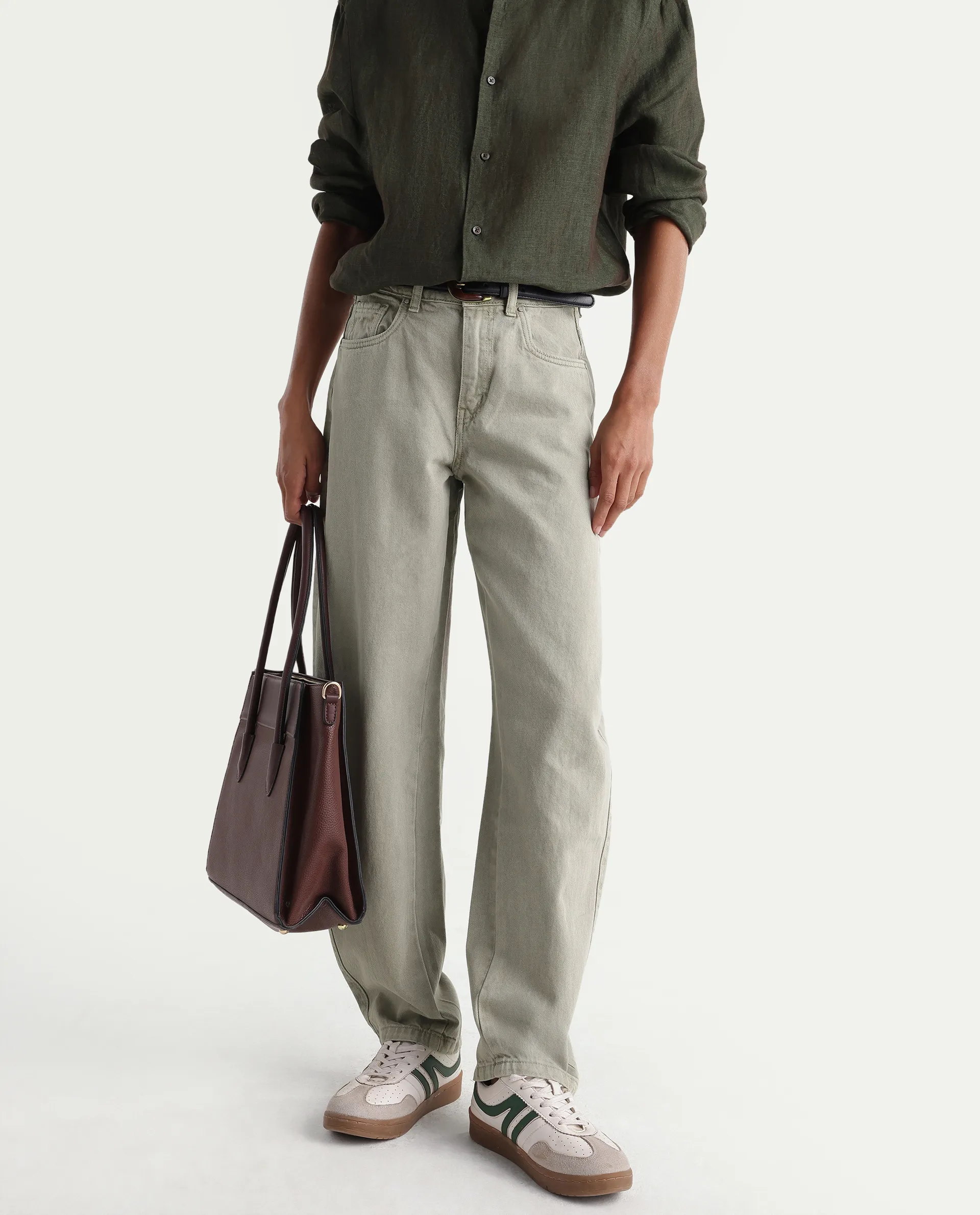 Rareism Women's Talbo Olive Cotton Plain Tall Barrel Fit Jeans - Image 2