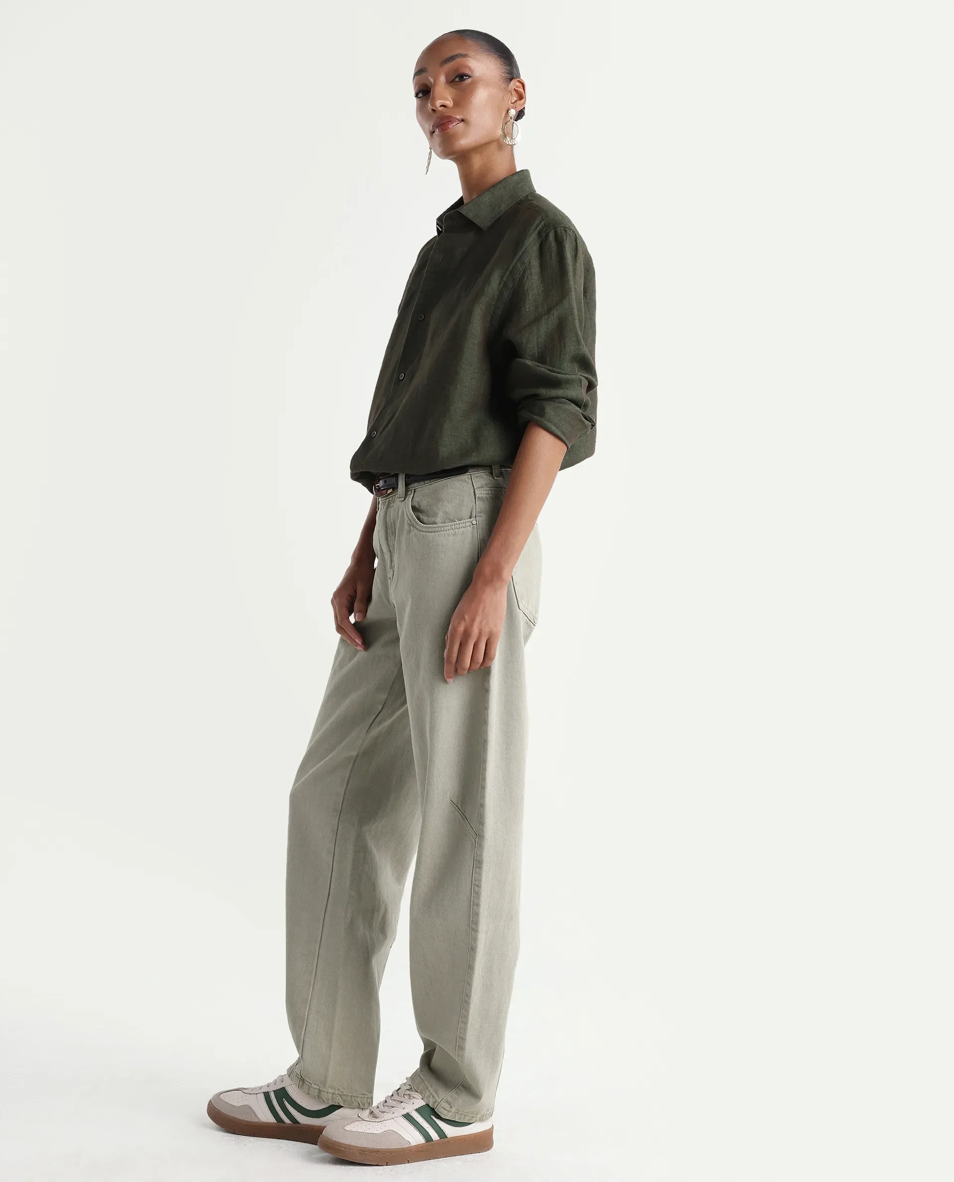 Rareism Women's Talbo Olive Cotton Plain Tall Barrel Fit Jeans - Image 6