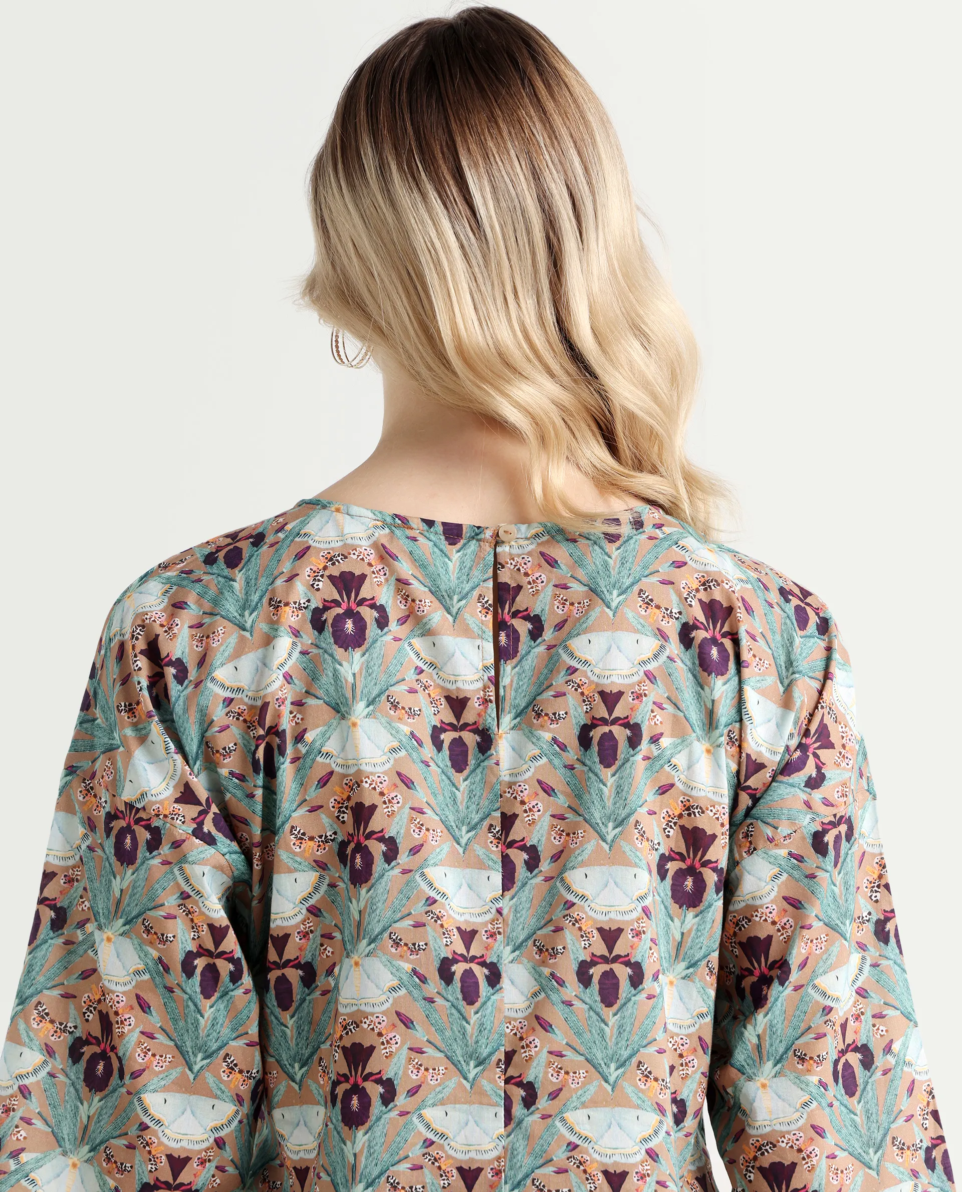 Rareism Women's Talisco Multi Cotton V-Neck Abstract Print Extended Sleeves Relaxed Fit Top - Image 7