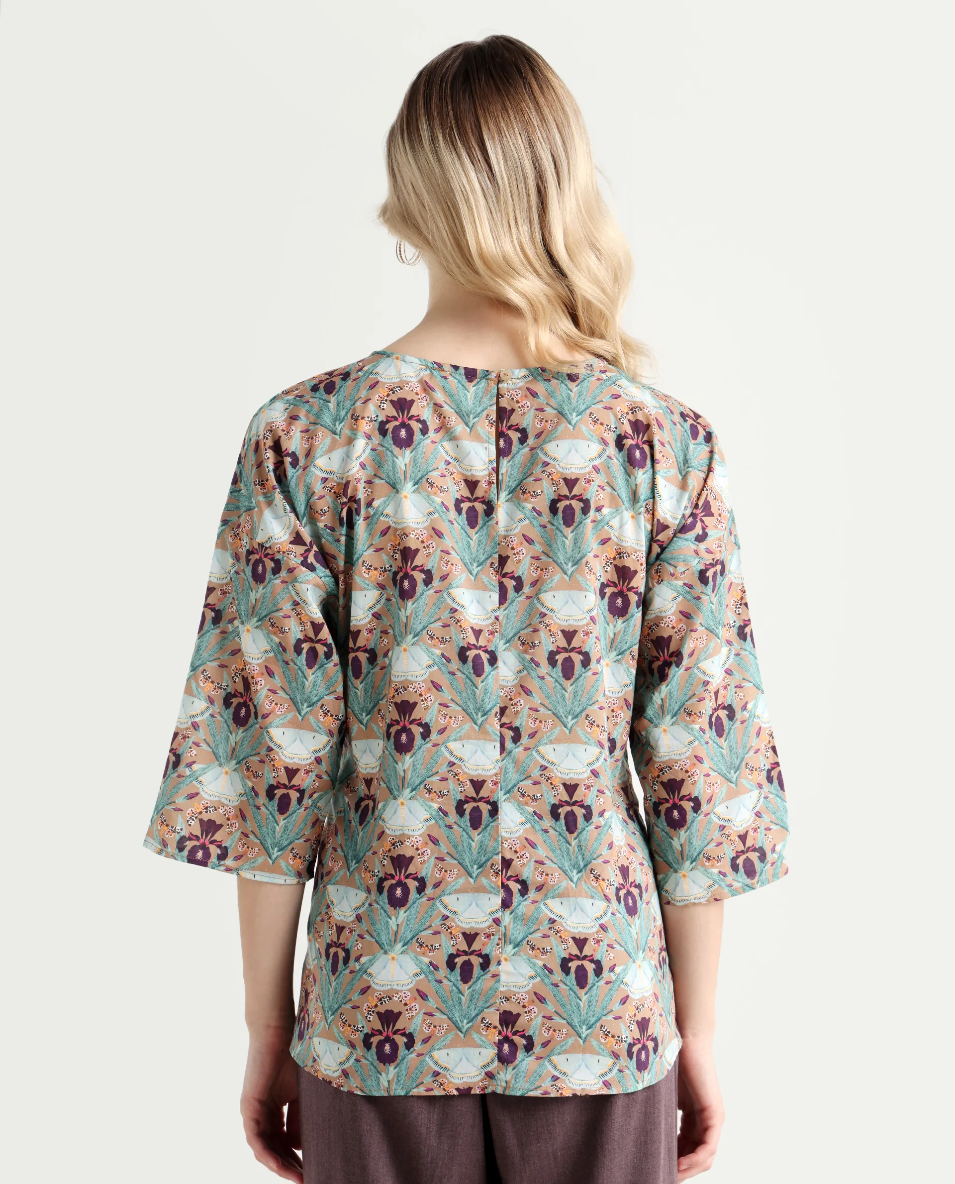 Rareism Women's Talisco Multi Cotton V-Neck Abstract Print Extended Sleeves Relaxed Fit Top - Image 8