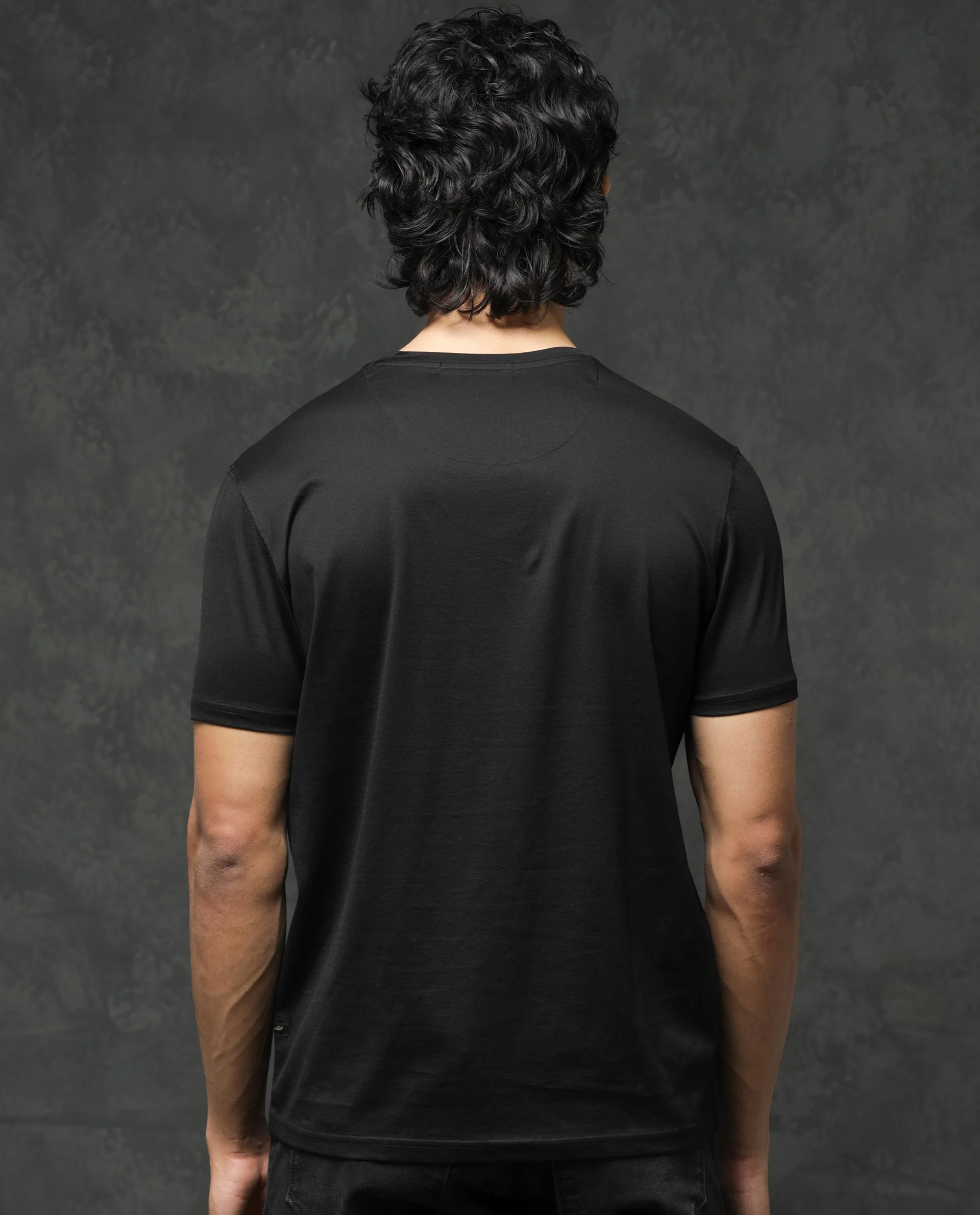 Rare Rabbit Men's Tangos Black Cotton Plain Regular Fit Half Sleeve Crew Neck T-Shirt - Image 10