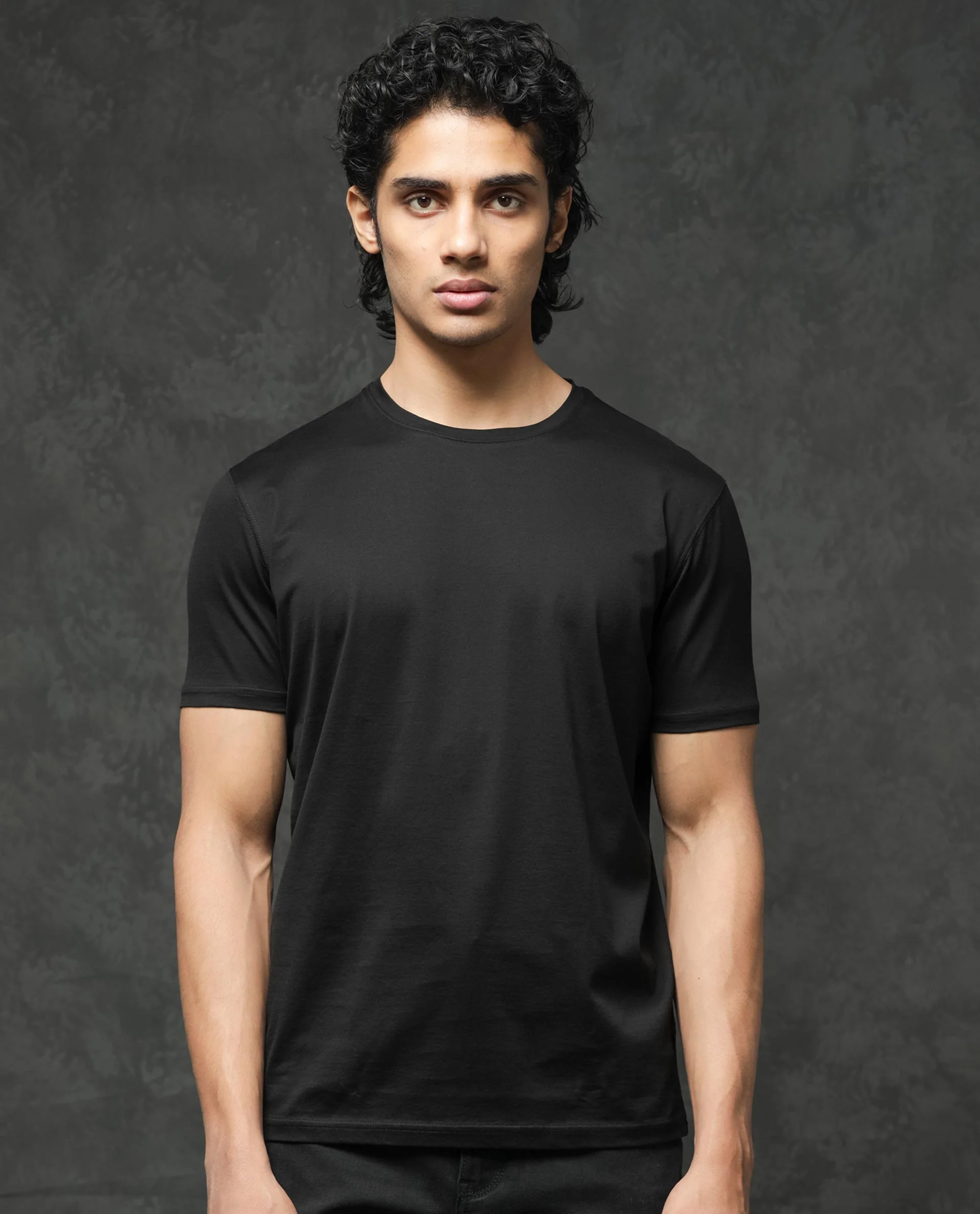 Rare Rabbit Men's Tangos Black Cotton Plain Regular Fit Half Sleeve Crew Neck T-Shirt - Image 2