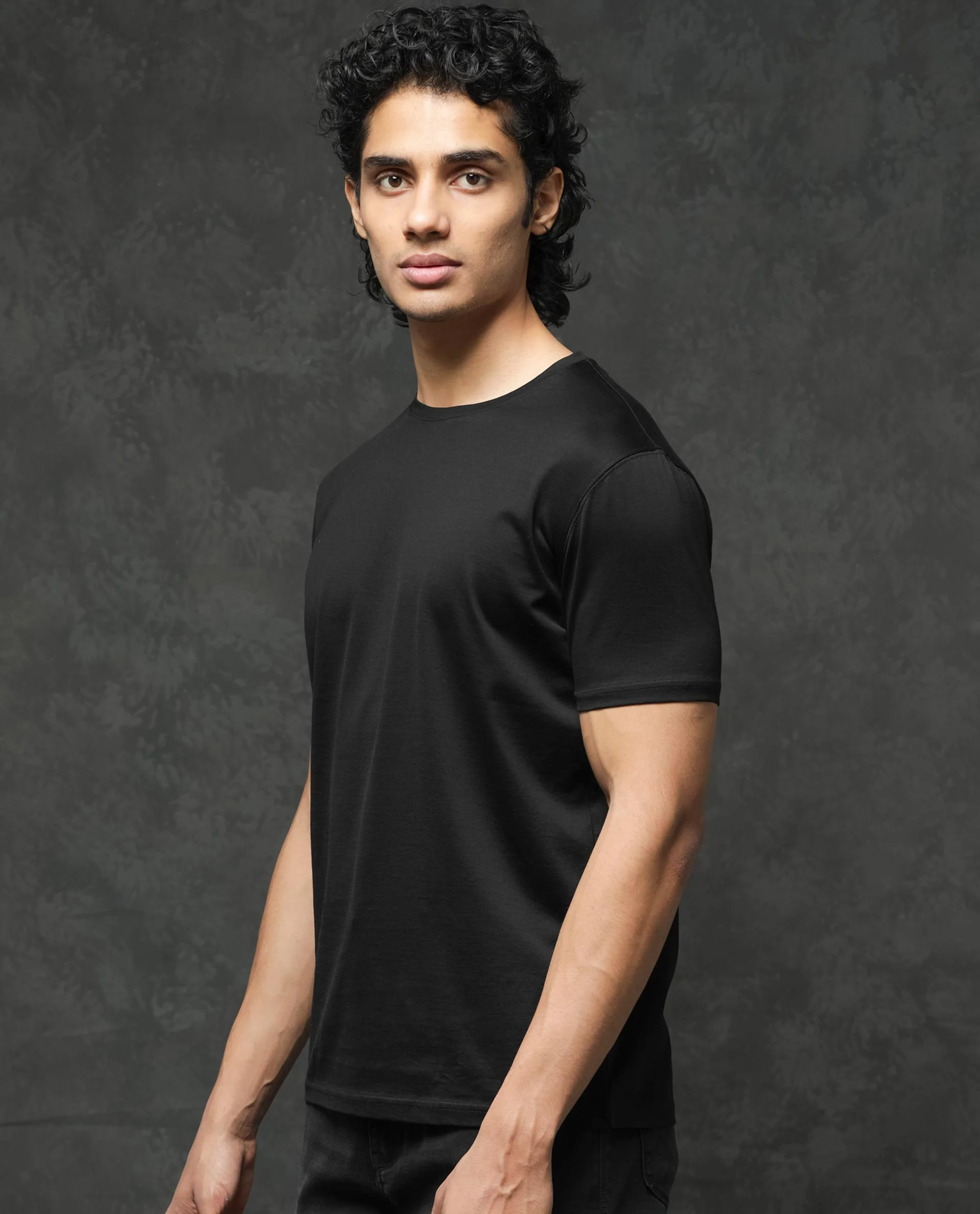 Rare Rabbit Men's Tangos Black Cotton Plain Regular Fit Half Sleeve Crew Neck T-Shirt - Image 7