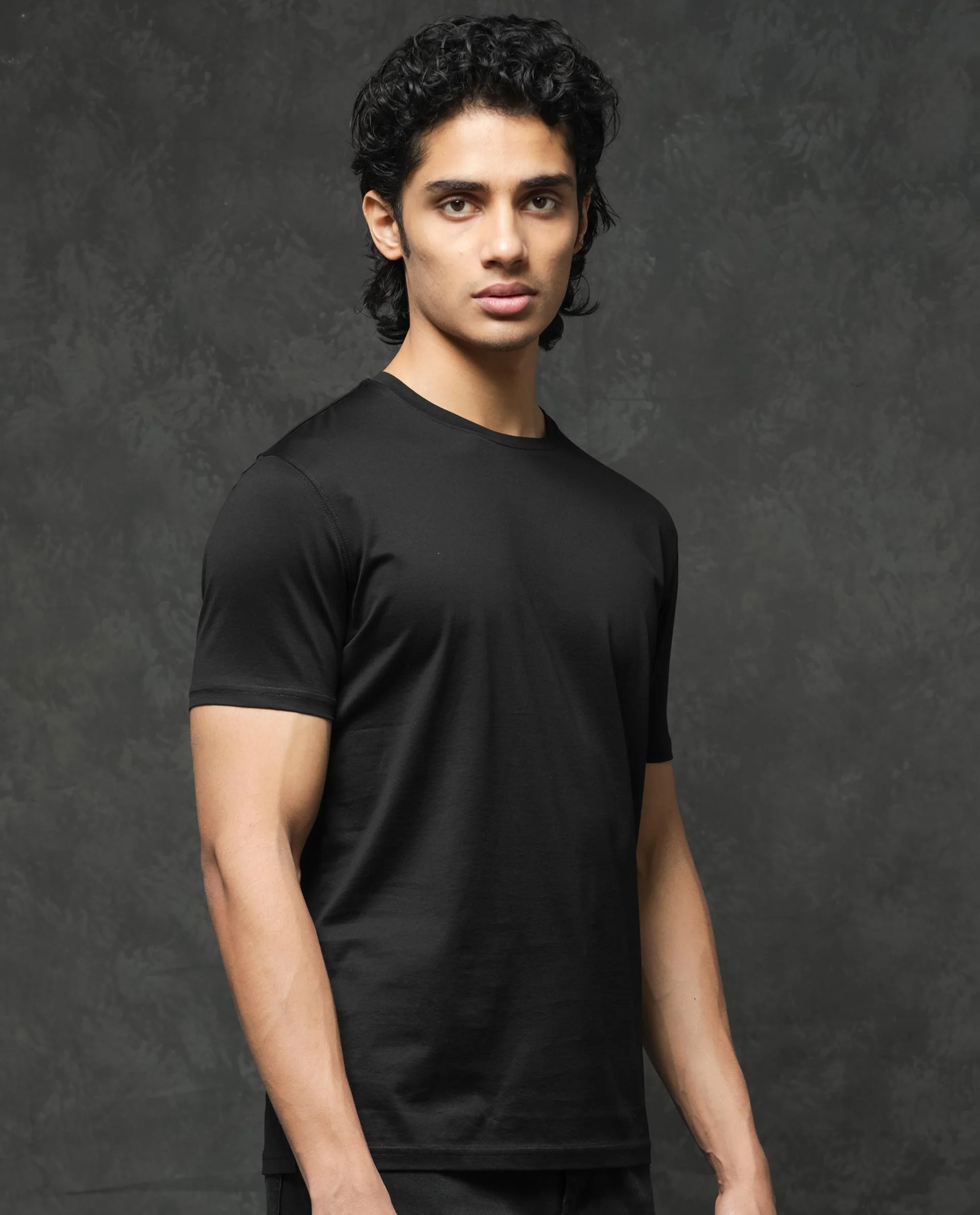 Rare Rabbit Men's Tangos Black Cotton Plain Regular Fit Half Sleeve Crew Neck T-Shirt - Image 8