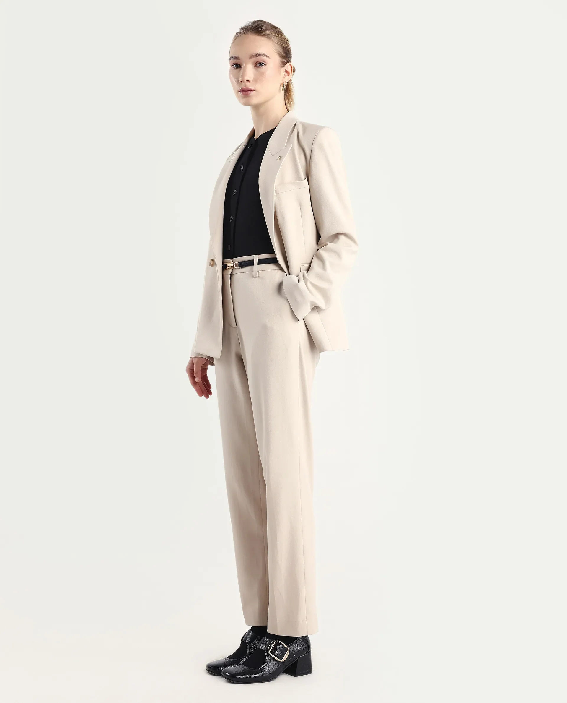 Rareism Women Taper Beige Polyester Blend Button Closure Tapered Fit Plain Travel Trouser - Image 5