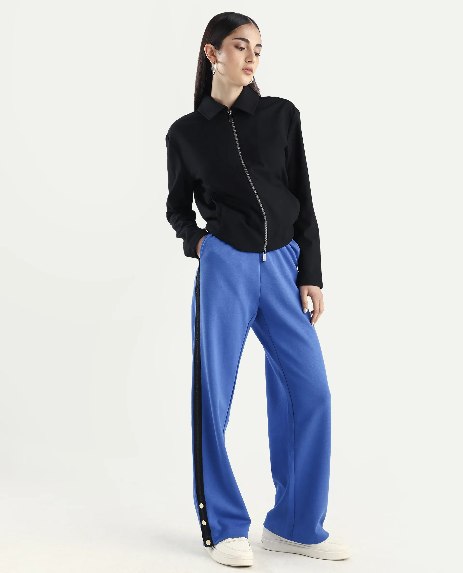 Rareism Women's Tappy Blue Cotton Blend Plain Ankle Length Regular Fit Track Pant - Image 3