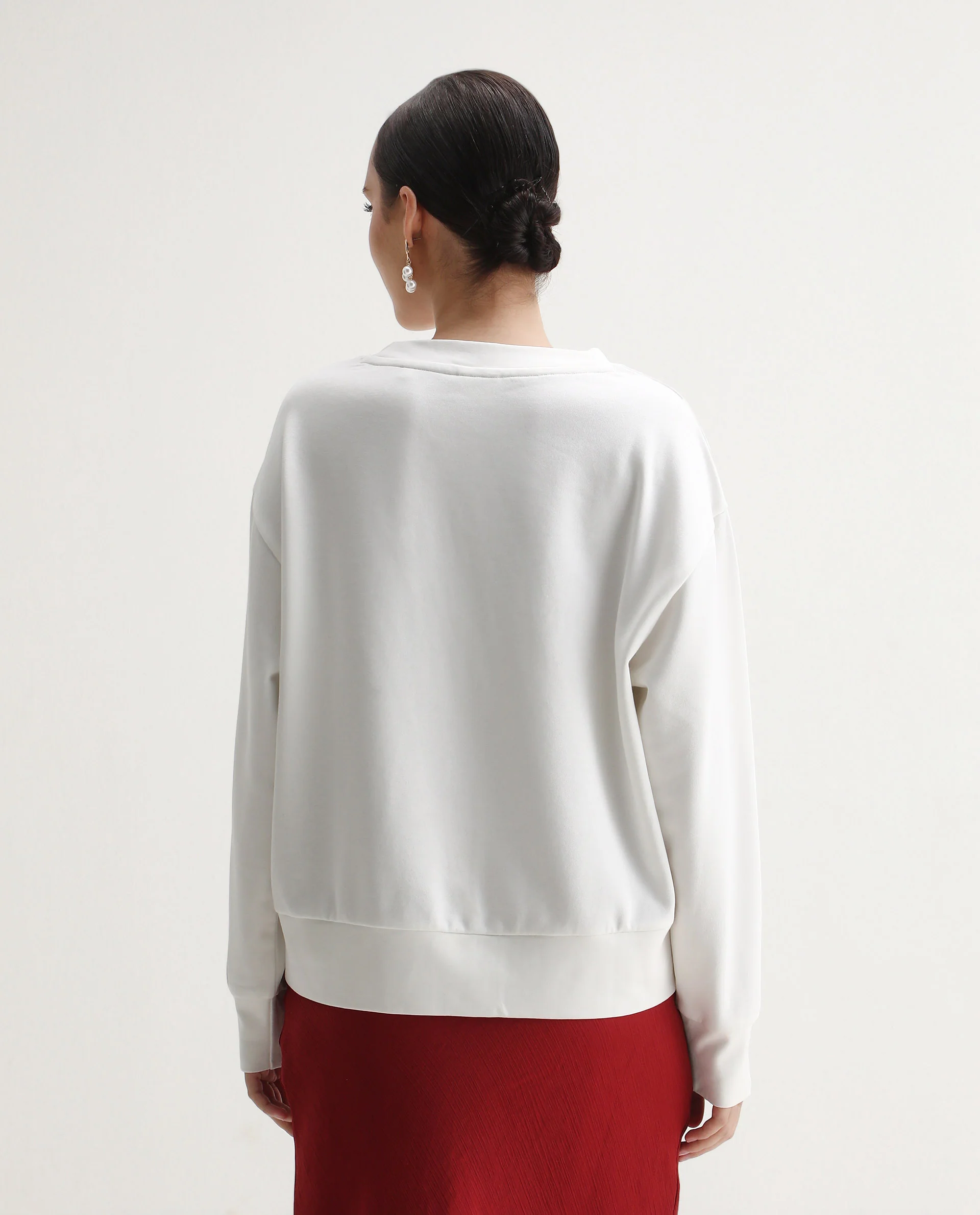 Rareism Women's Taq Off White Cotton Blend Crew Neck Relaxed Fit Graphic Print Sweatshirt - Image 7