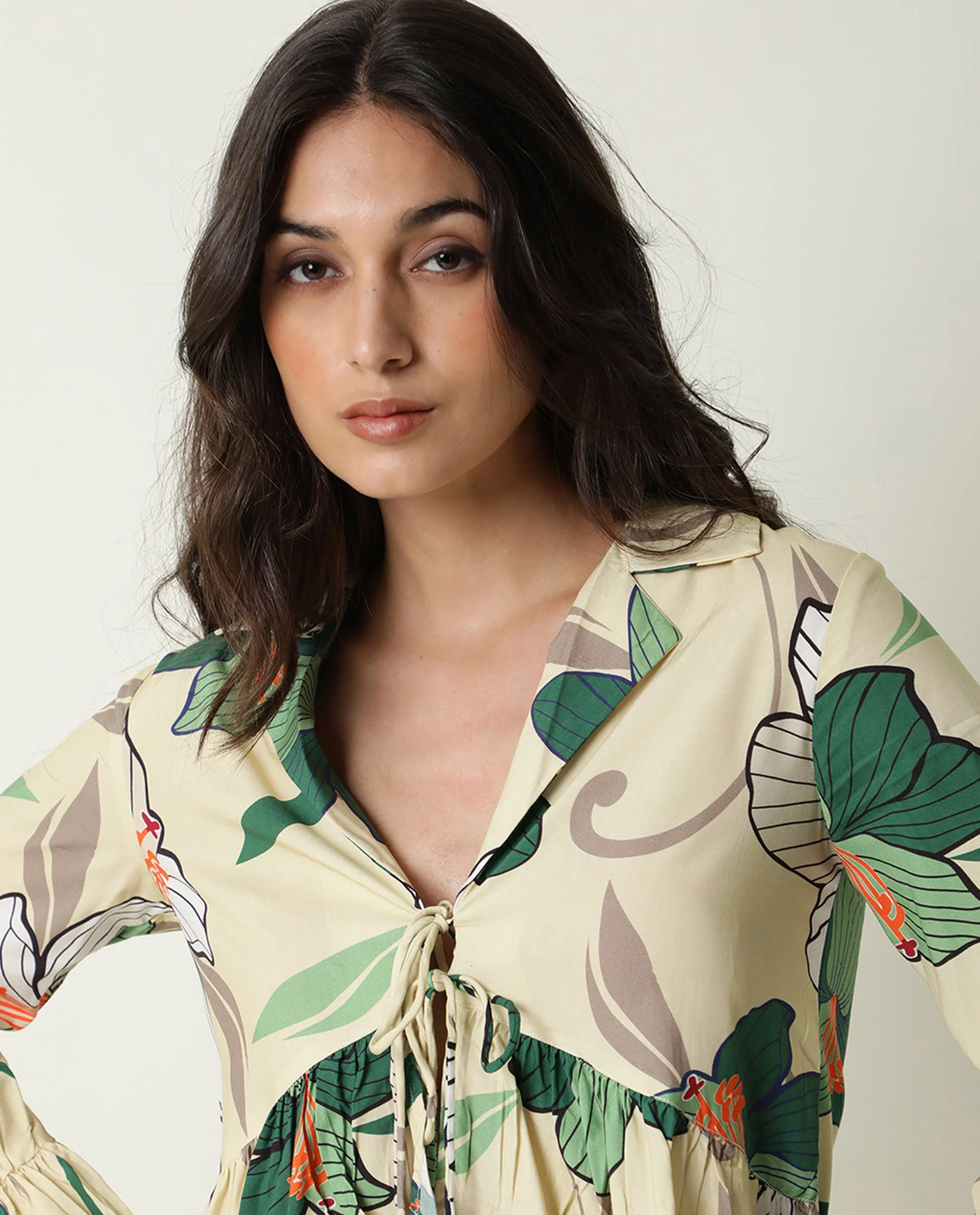 Rareism Women's Tena Offwhite Viscose Lapel Neck Floral Print Ruffled Sleeve Knee Length Regular Fit Shrug - Image 2