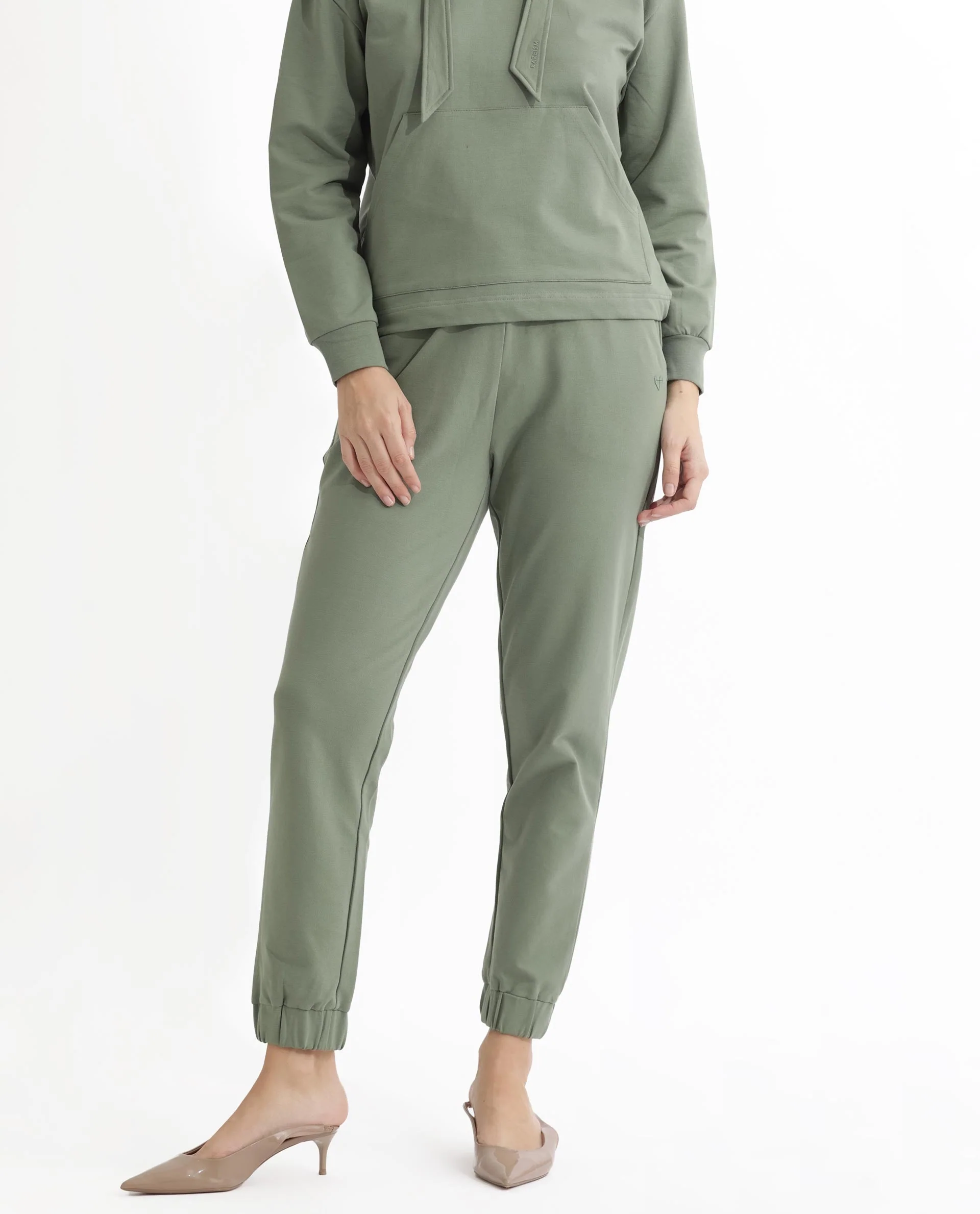 Rareism Women's Terac Dusky Green Polyester Blend Plain Ankle Length Regular Fit Track Pant