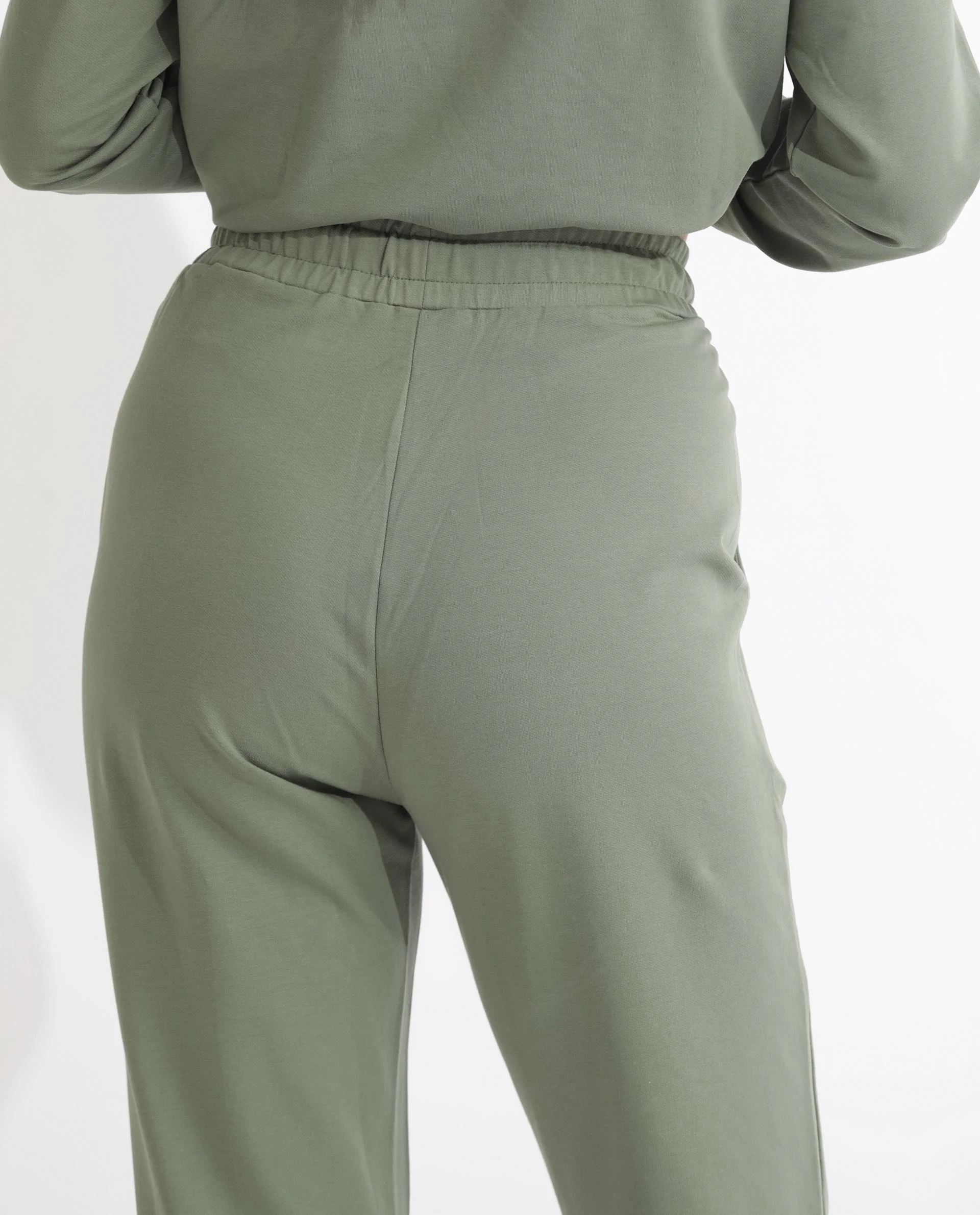Rareism Women's Terac Dusky Green Polyester Blend Plain Ankle Length Regular Fit Track Pant - Image 8