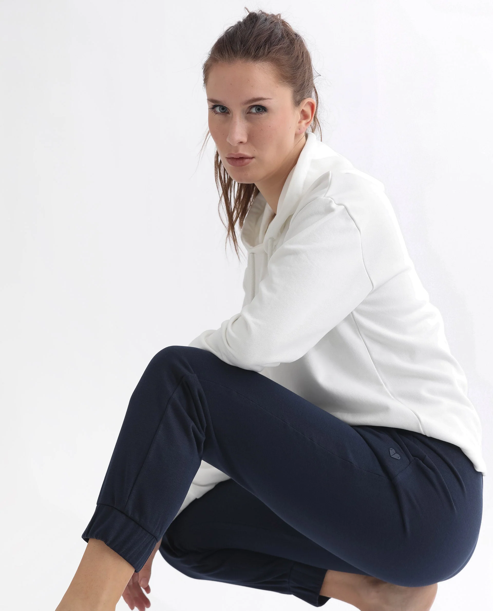 Rareism Women's Terac T Navy Polyester Blend Plain Ankle Length Regular Fit Track Pant - Image 10