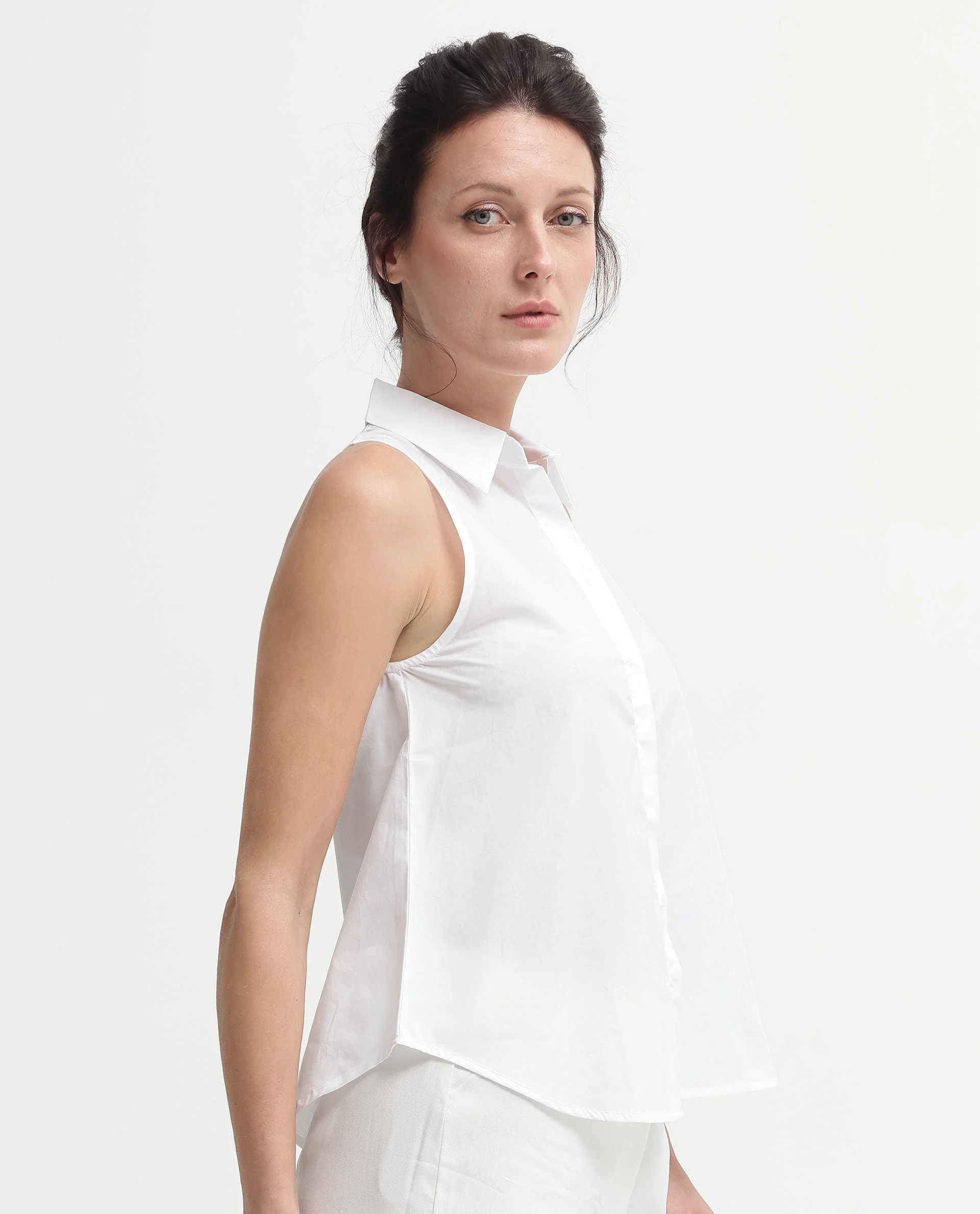 Rareism Women's Thebe White Cotton Drop Collar Plain Sleeveless Relaxed Fit Top - Image 2