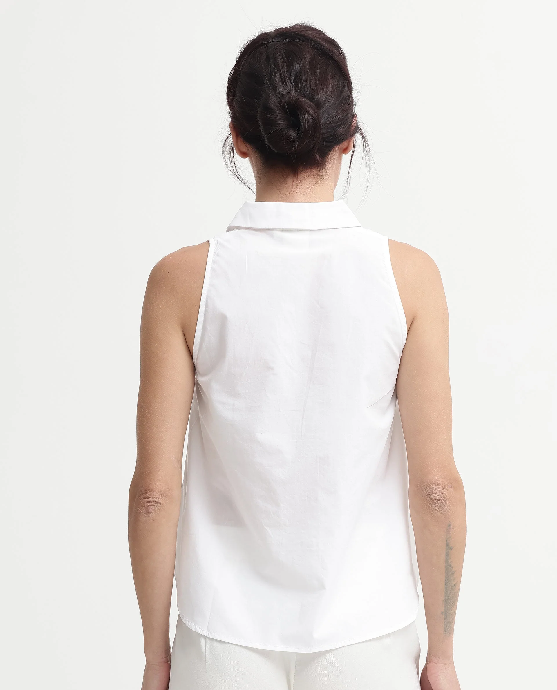 Rareism Women's Thebe White Cotton Drop Collar Plain Sleeveless Relaxed Fit Top - Image 4