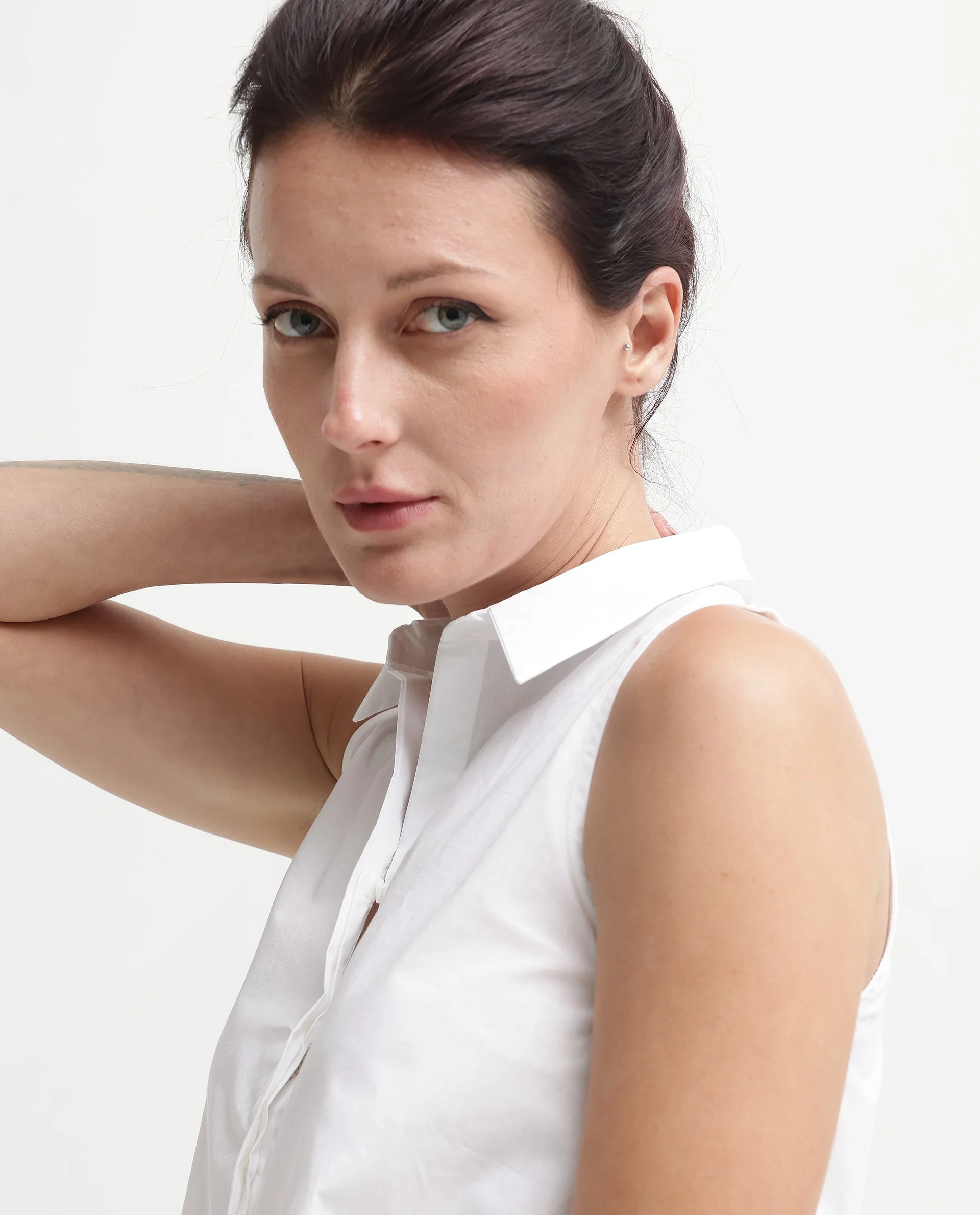 Rareism Women's Thebe White Cotton Drop Collar Plain Sleeveless Relaxed Fit Top - Image 9