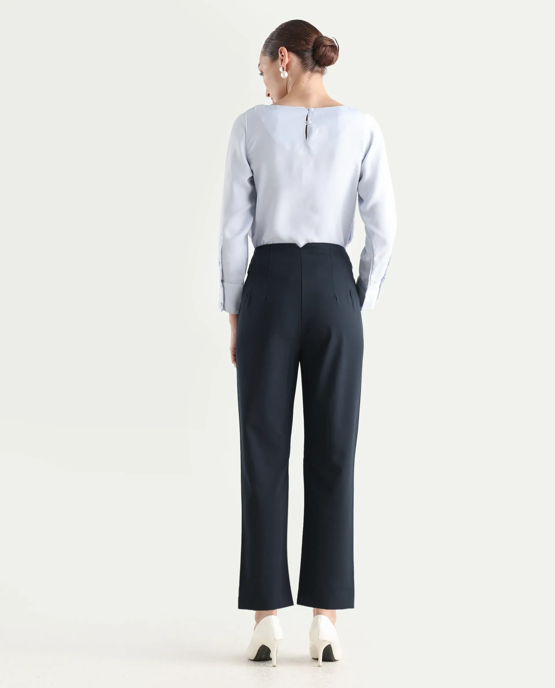 Rareism Women's Thompson Navy Cotton Plain Ankle Length Tapered Trouser - Image 7