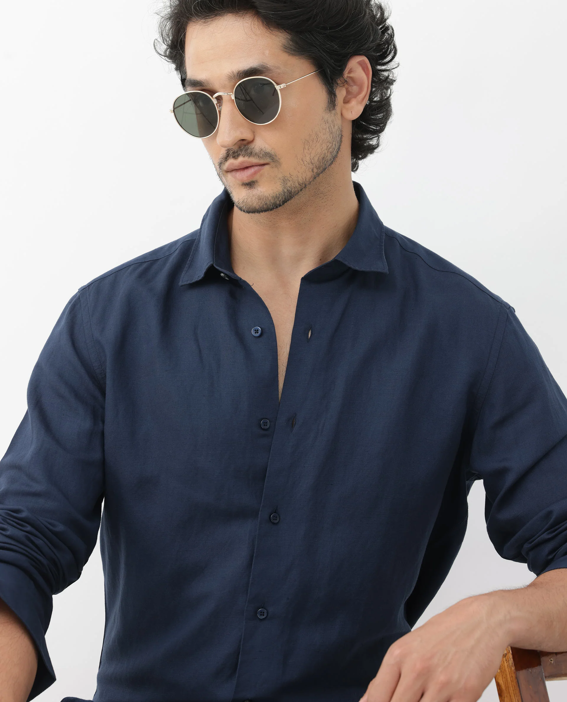 Rare Rabbit Men's Throna Navy Linen Blend Plain Regular Fit Full Sleeve Collared Shirt - Image 3