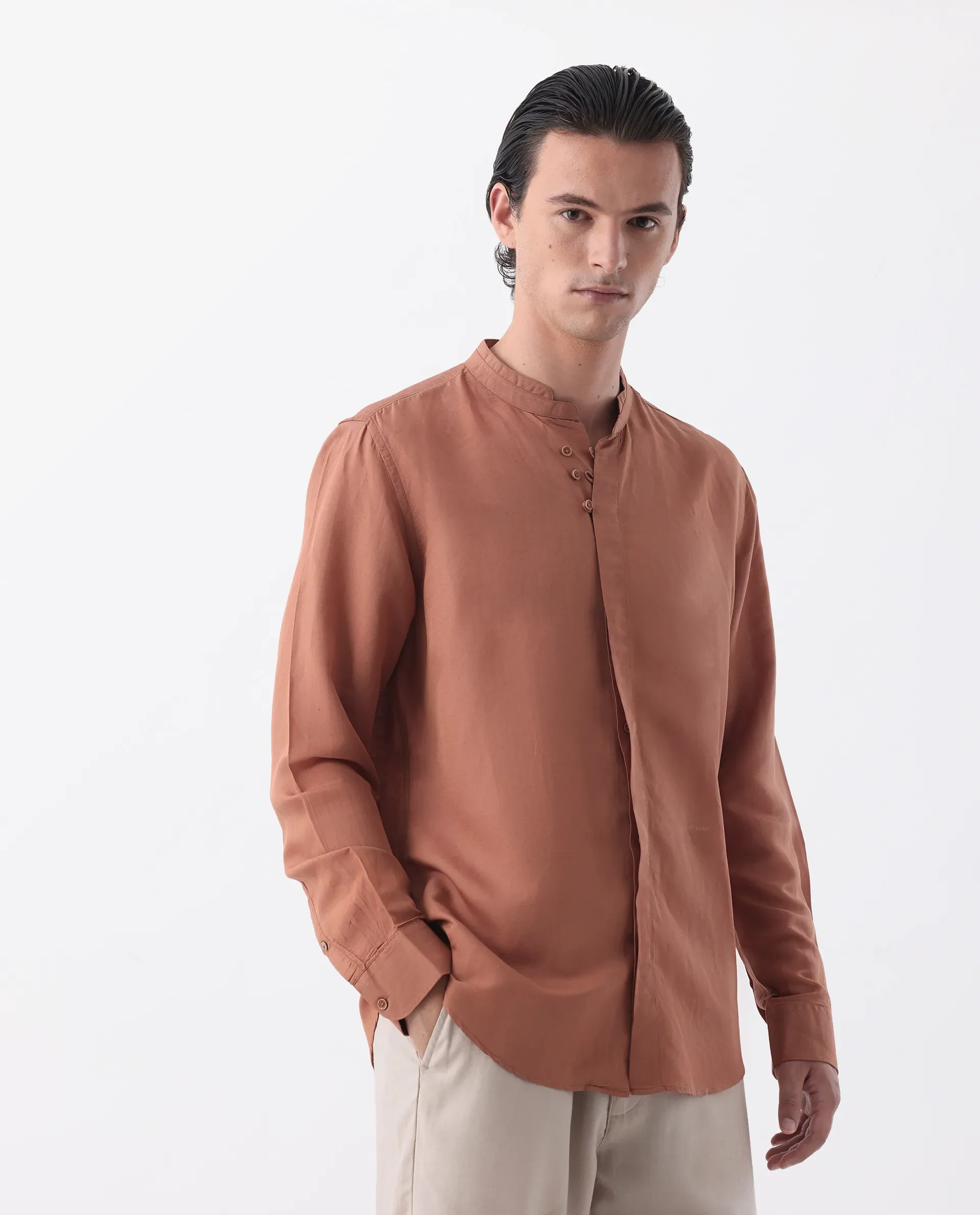 Rare Rabbit Men's Thrones Peach 100% Linen Plain Regular Fit Full Sleeve Mandarin Collar Shirt - Image 7