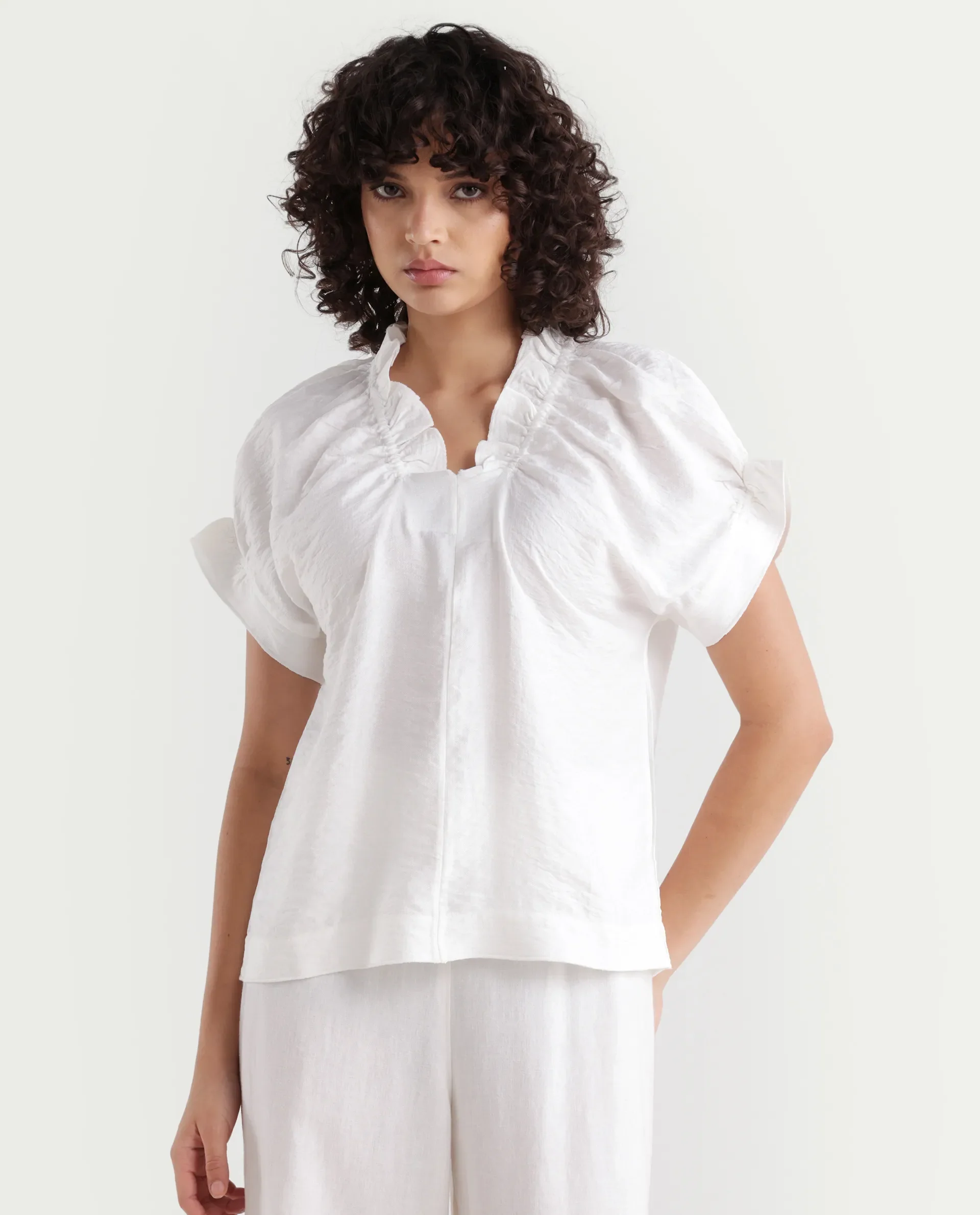Rareism Women's Tichi White Viscose Blend V-Neck Plain Extended Sleeves Regular Fit Top - Image 3
