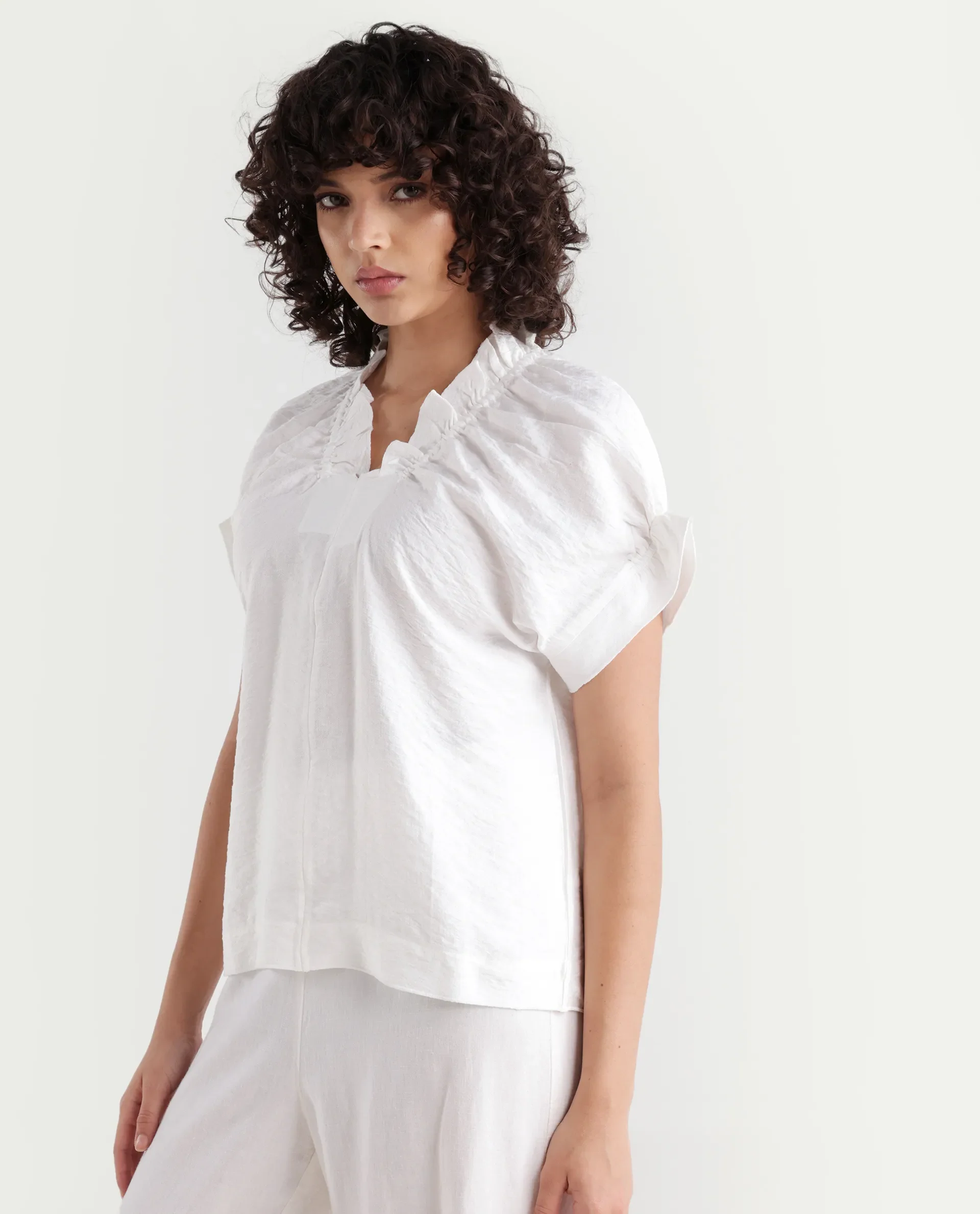 Rareism Women's Tichi White Viscose Blend V-Neck Plain Extended Sleeves Regular Fit Top - Image 4