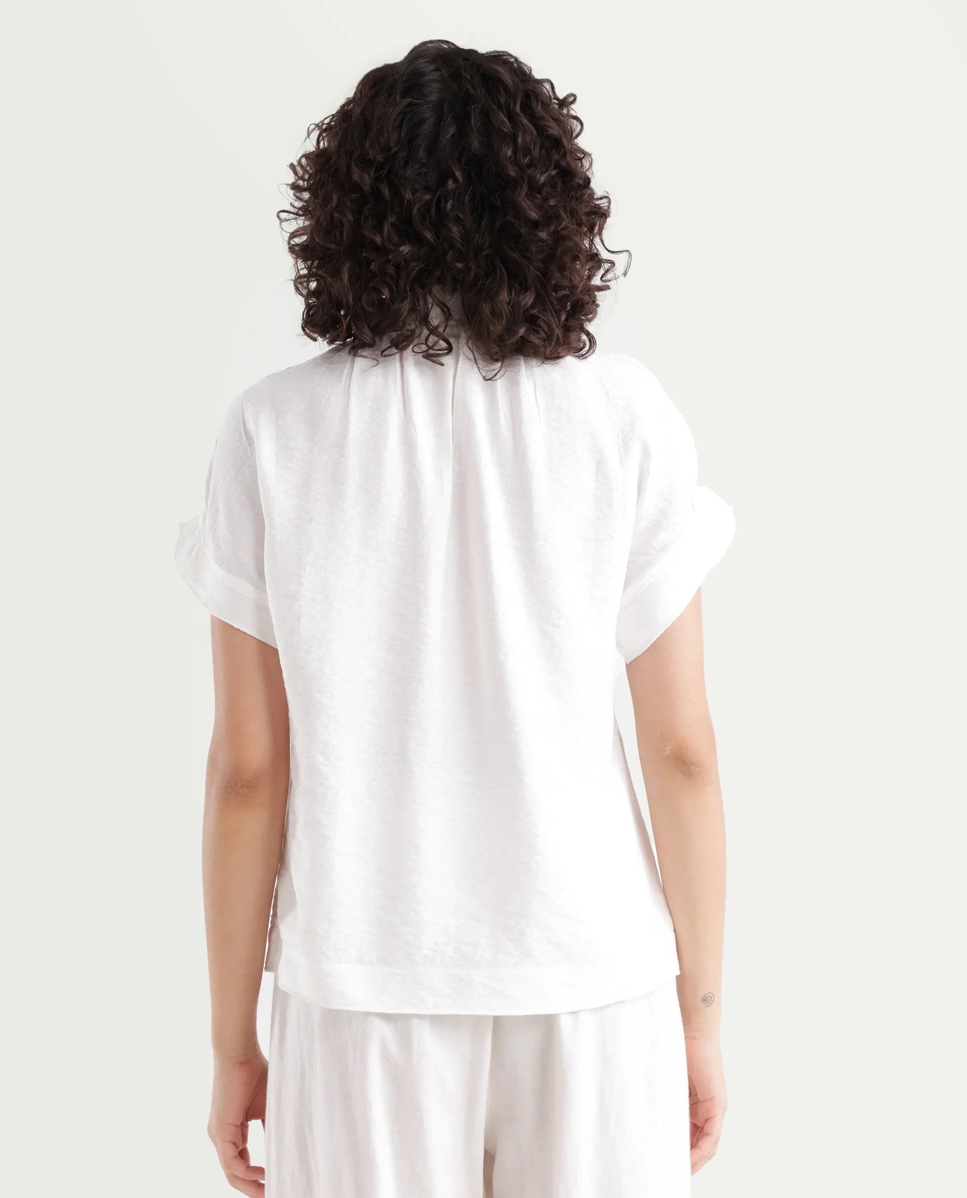 Rareism Women's Tichi White Viscose Blend V-Neck Plain Extended Sleeves Regular Fit Top - Image 7