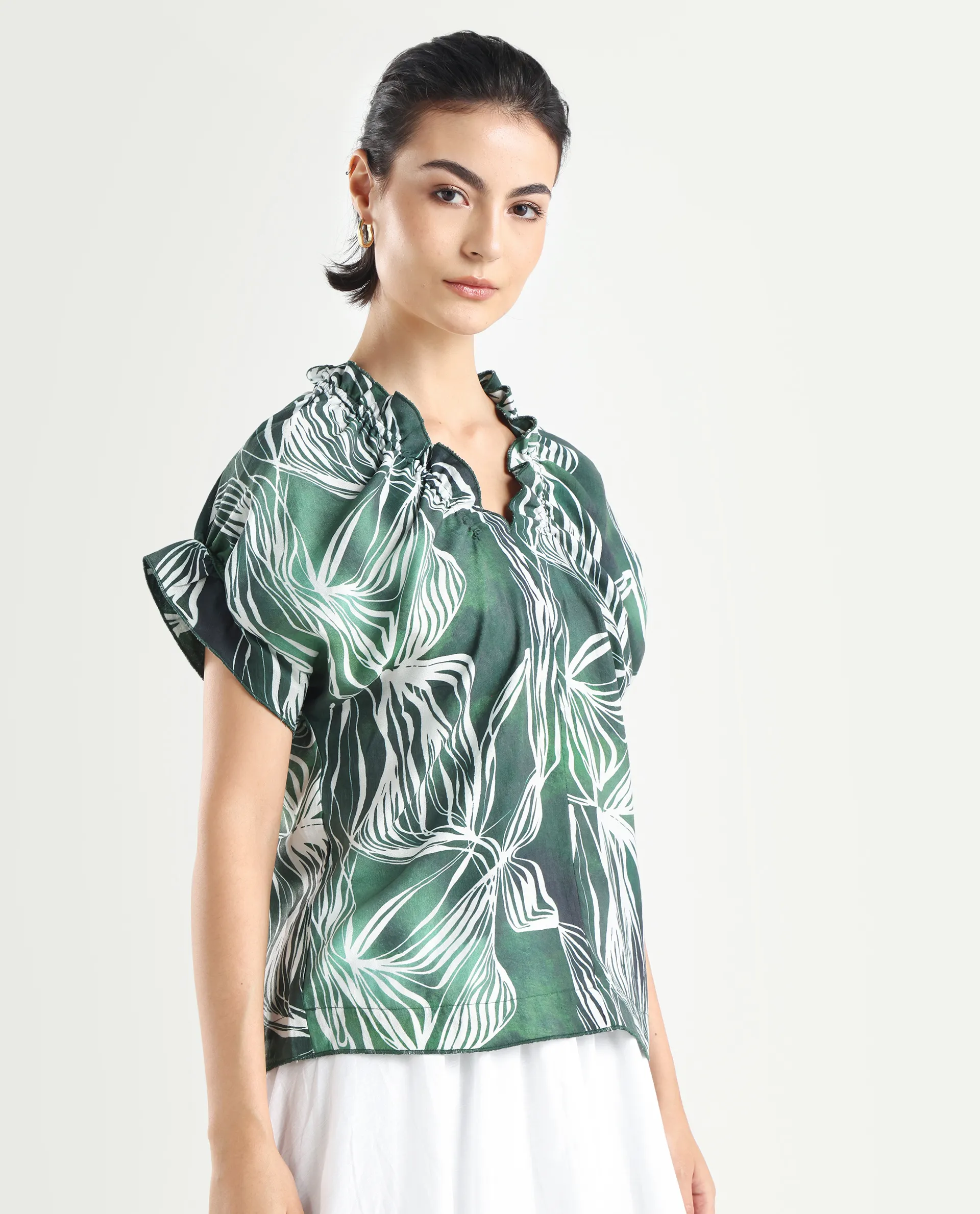 Rareism Women's Tichin Green Viscose Blend V-Neck Abstract Print Extended Sleeves Regular Fit Top - Image 6