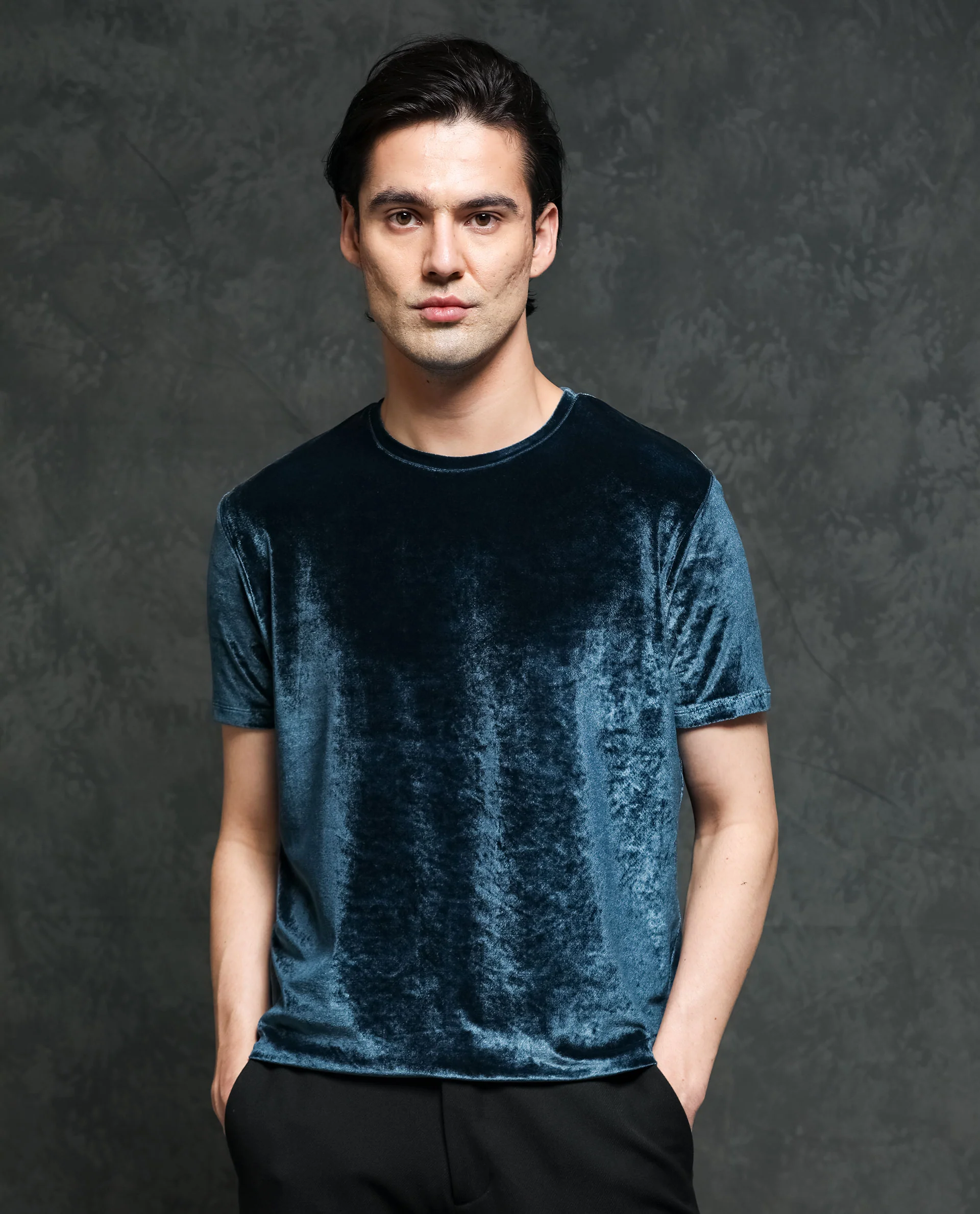 Rare Rabbit Men's Timo Teal Velvet Plain Slim Fit Half Sleeve Crew Neck T-Shirt - Image 6