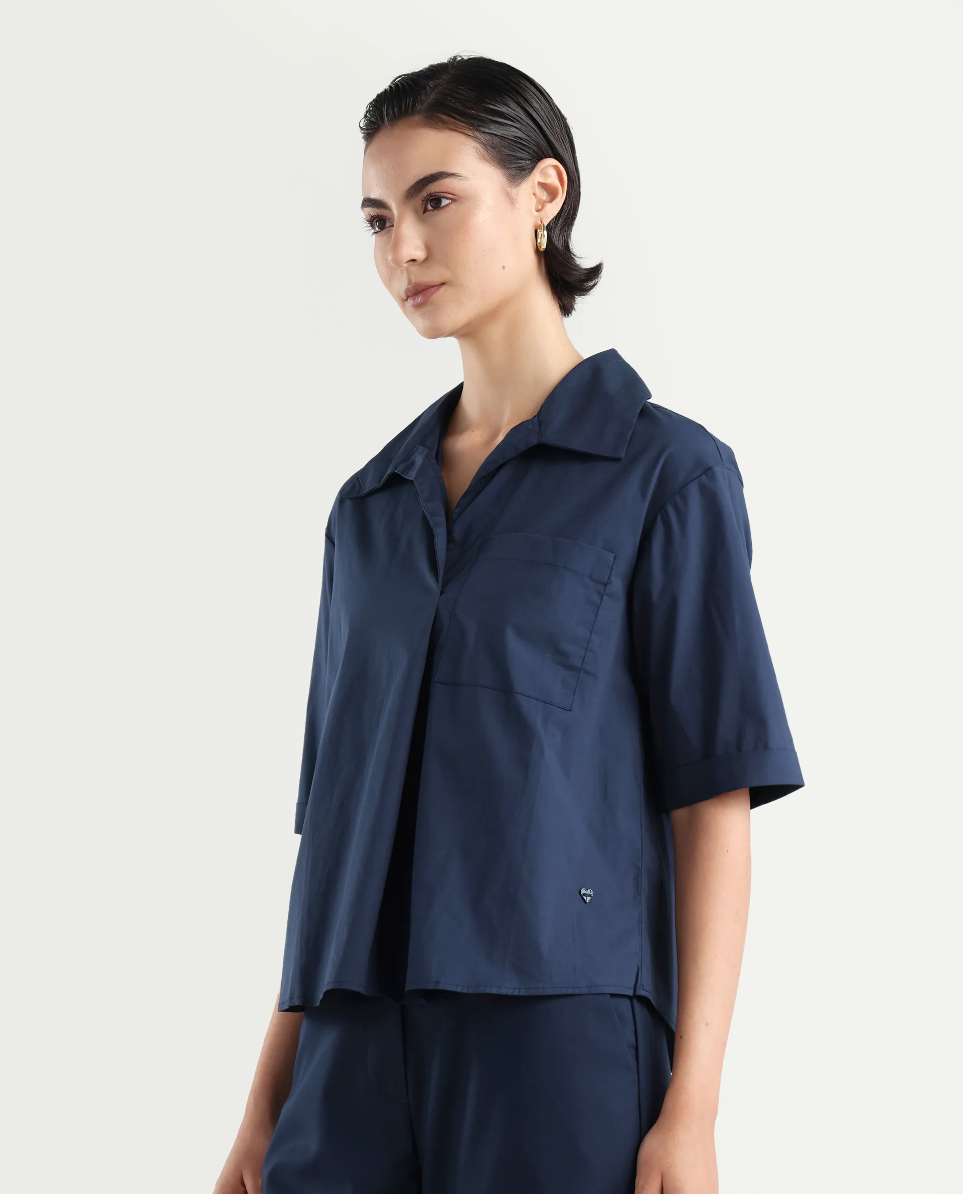 Rareism Women's Toefil Dark Navy Cotton Spread Collar Plain Regular Fit Shirt - Image 5