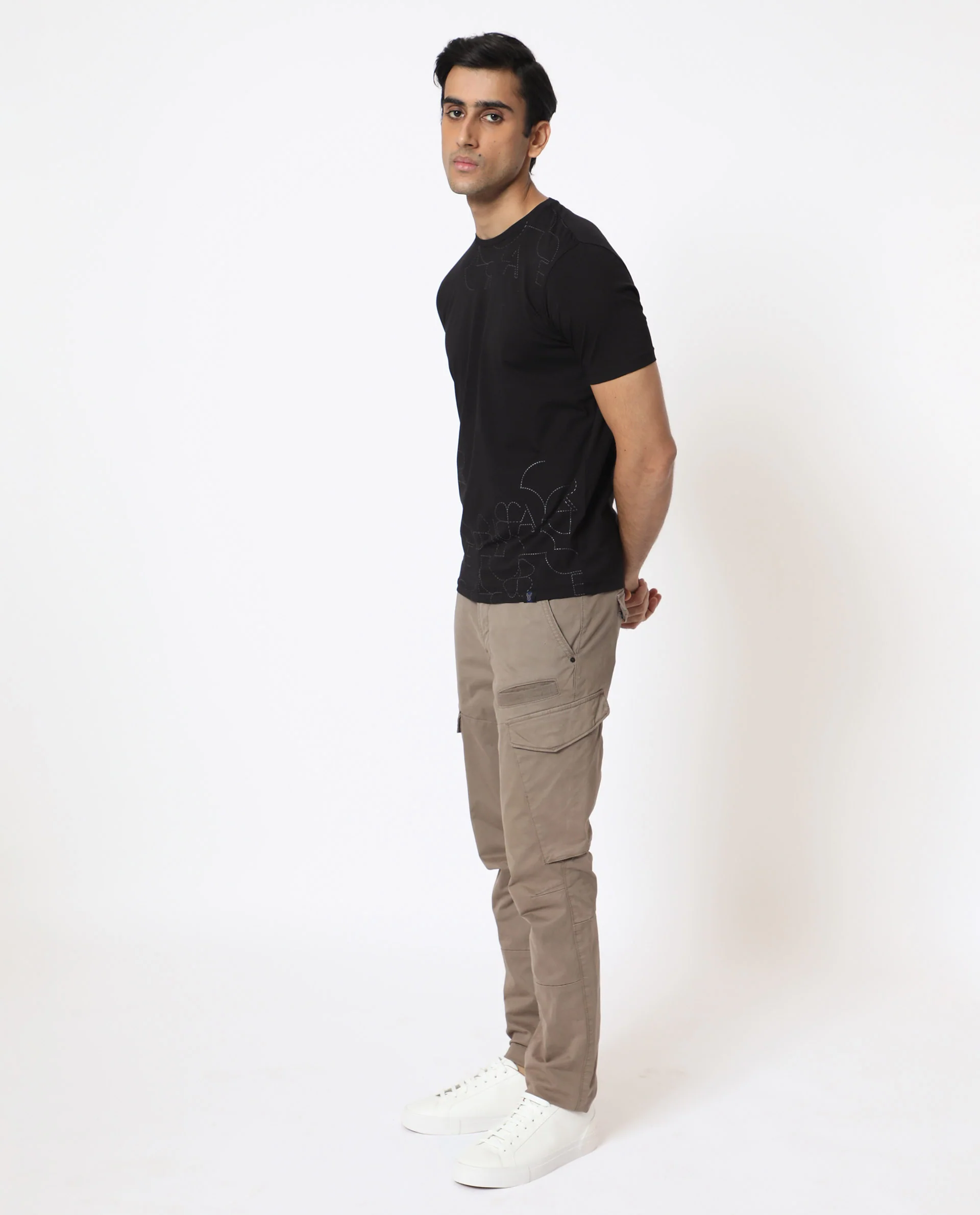 Rare Rabbit Men's Tona Black Velvet Plain Slim Fit Half Sleeve Crew Neck T-Shirt - Image 10