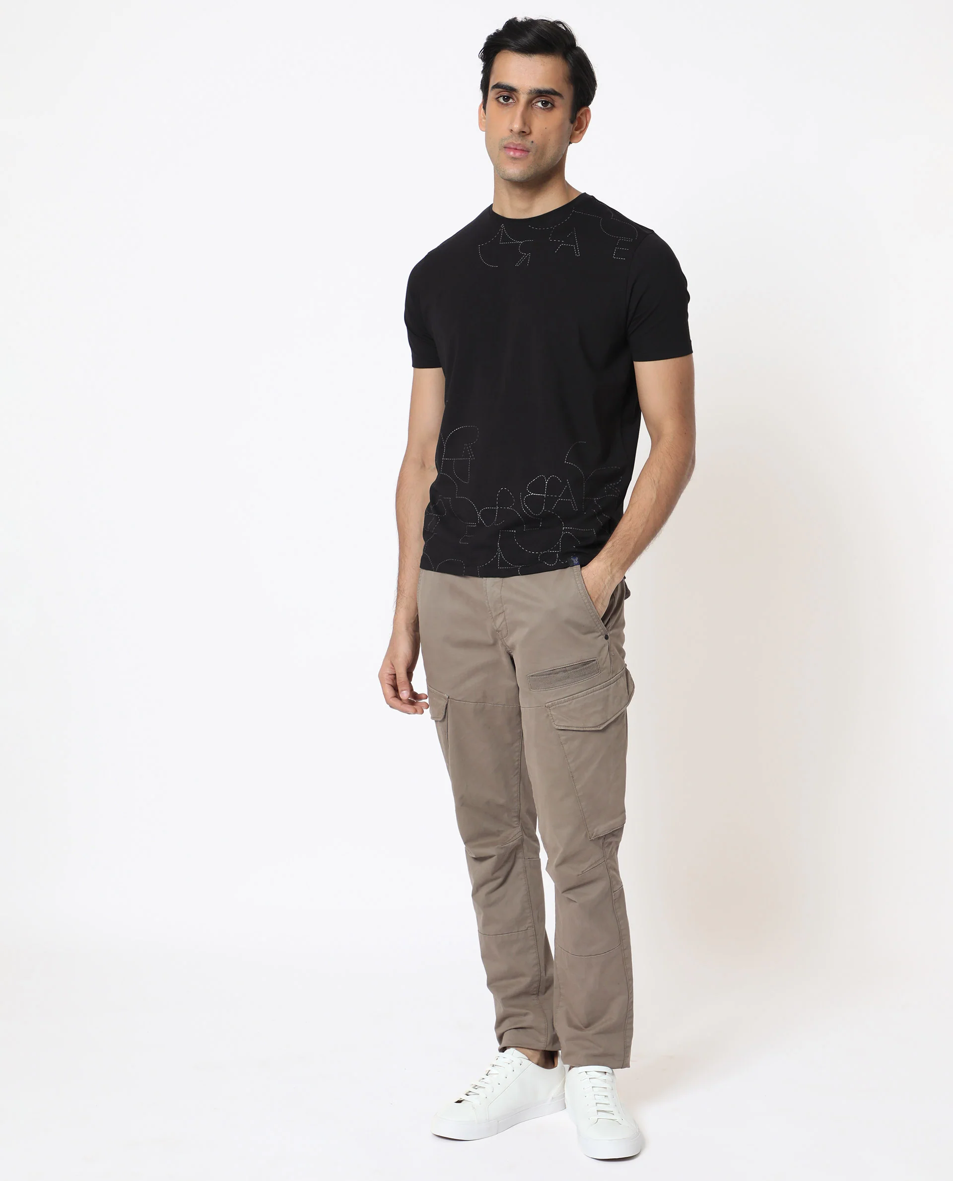Rare Rabbit Men's Tona Black Velvet Plain Slim Fit Half Sleeve Crew Neck T-Shirt - Image 5