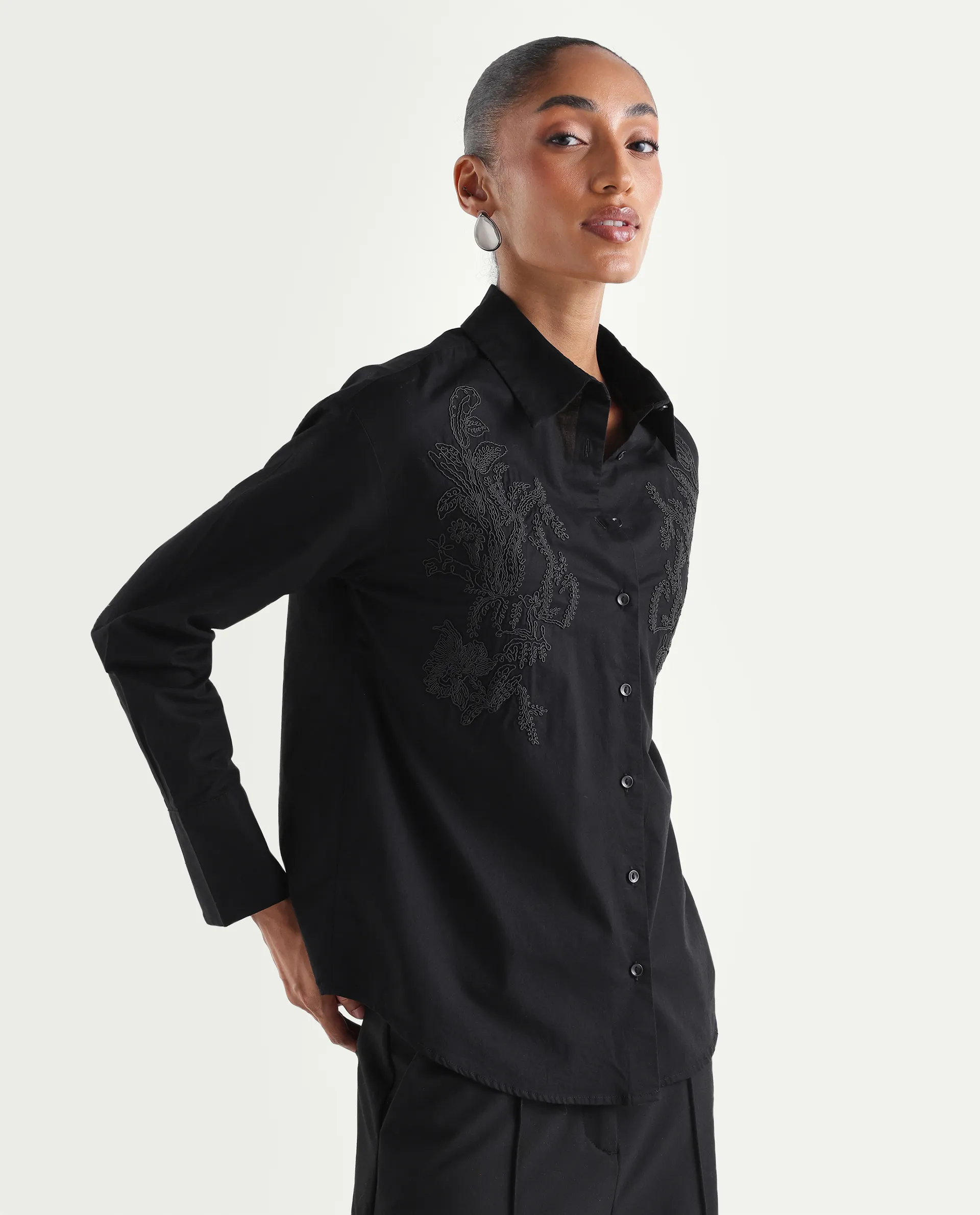 Rareism Women's Torim Black Cotton Spread Collar Button Regular Plain Shirt - Image 6