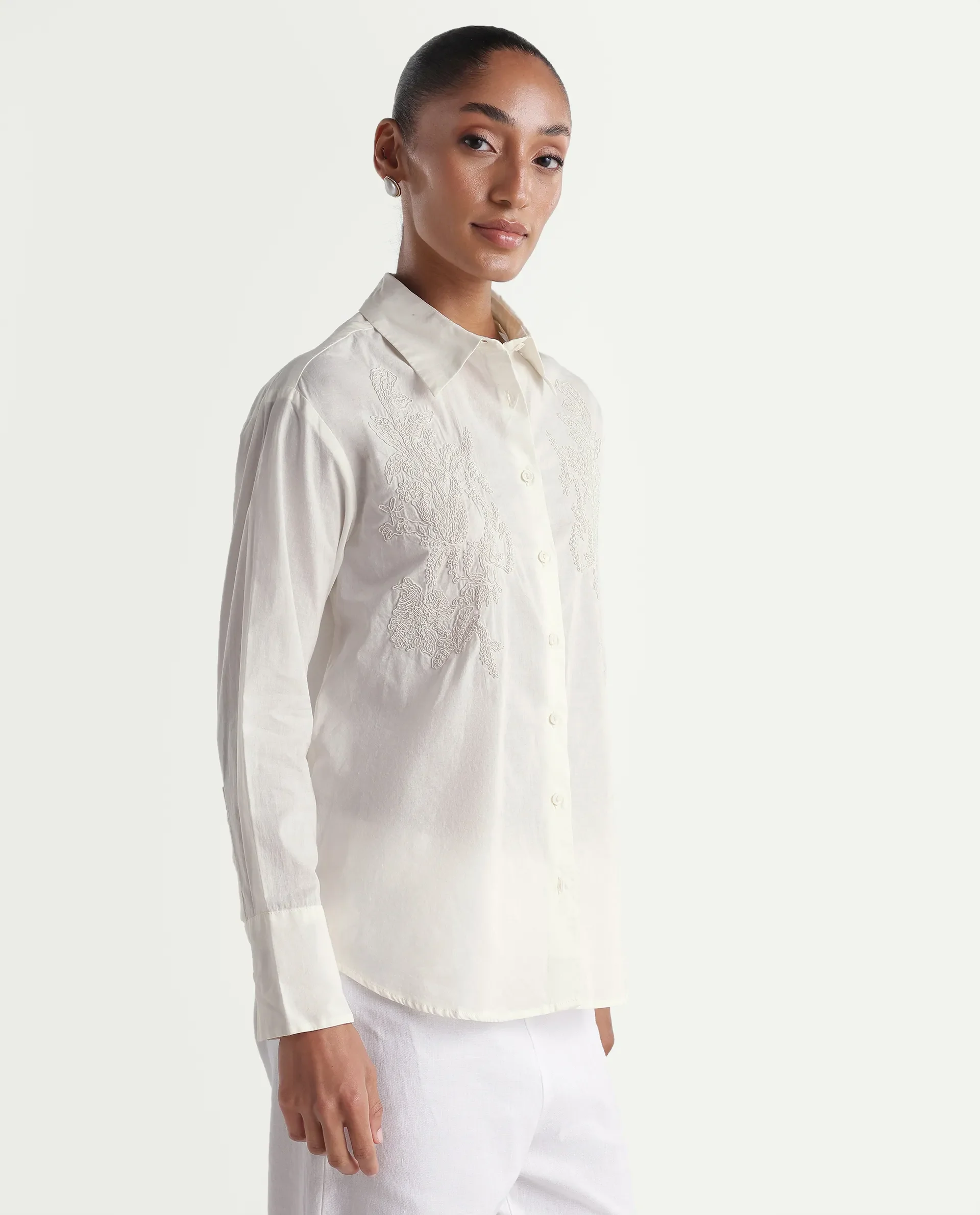 Rareism Women's Torim Light Off White Cotton Spread Collar Button Regular Plain Shirt - Image 6