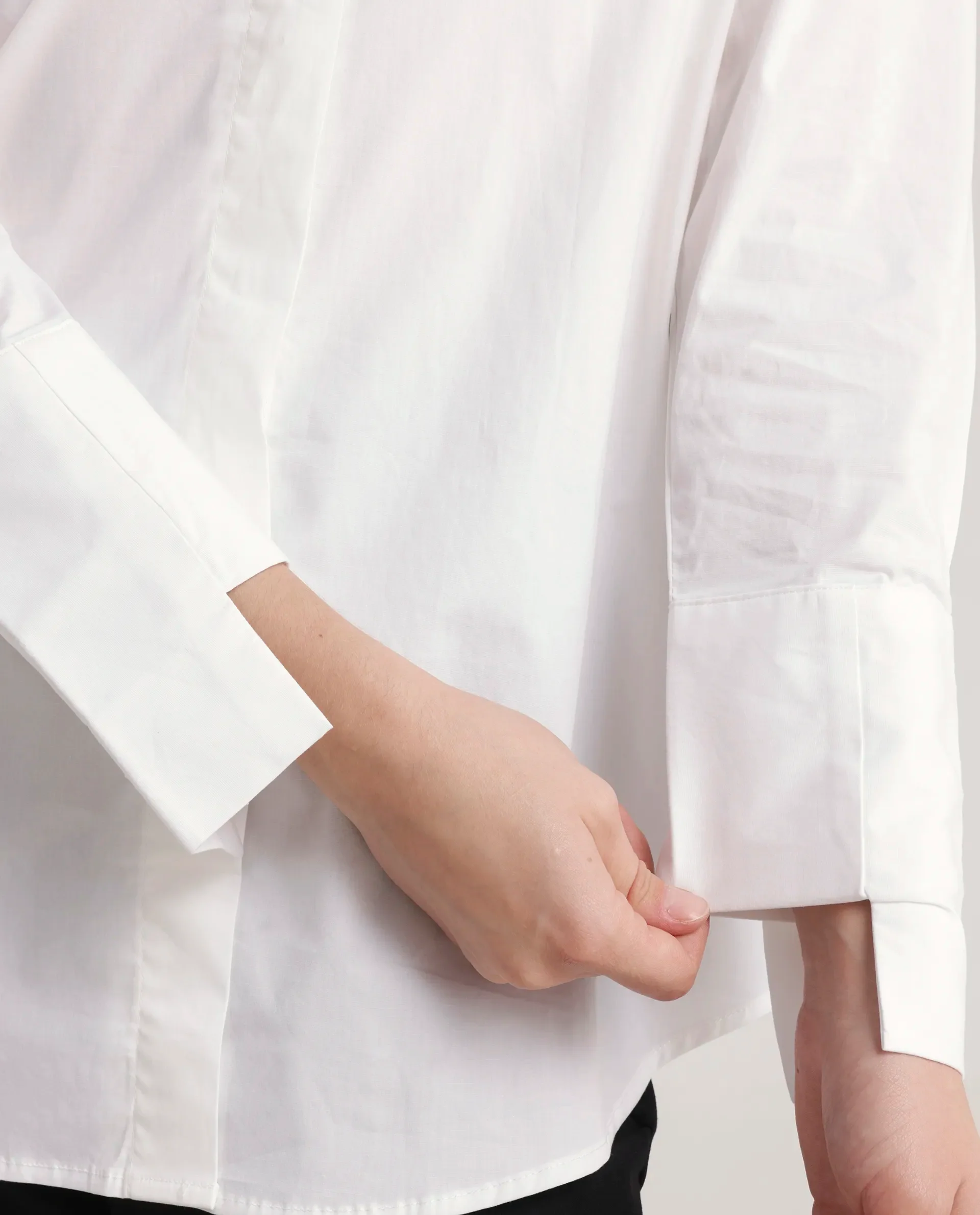 Rareism Women's Tottori White Drop Collar Plain Cuffed Sleeve Relaxed Fit Shirt - Image 4