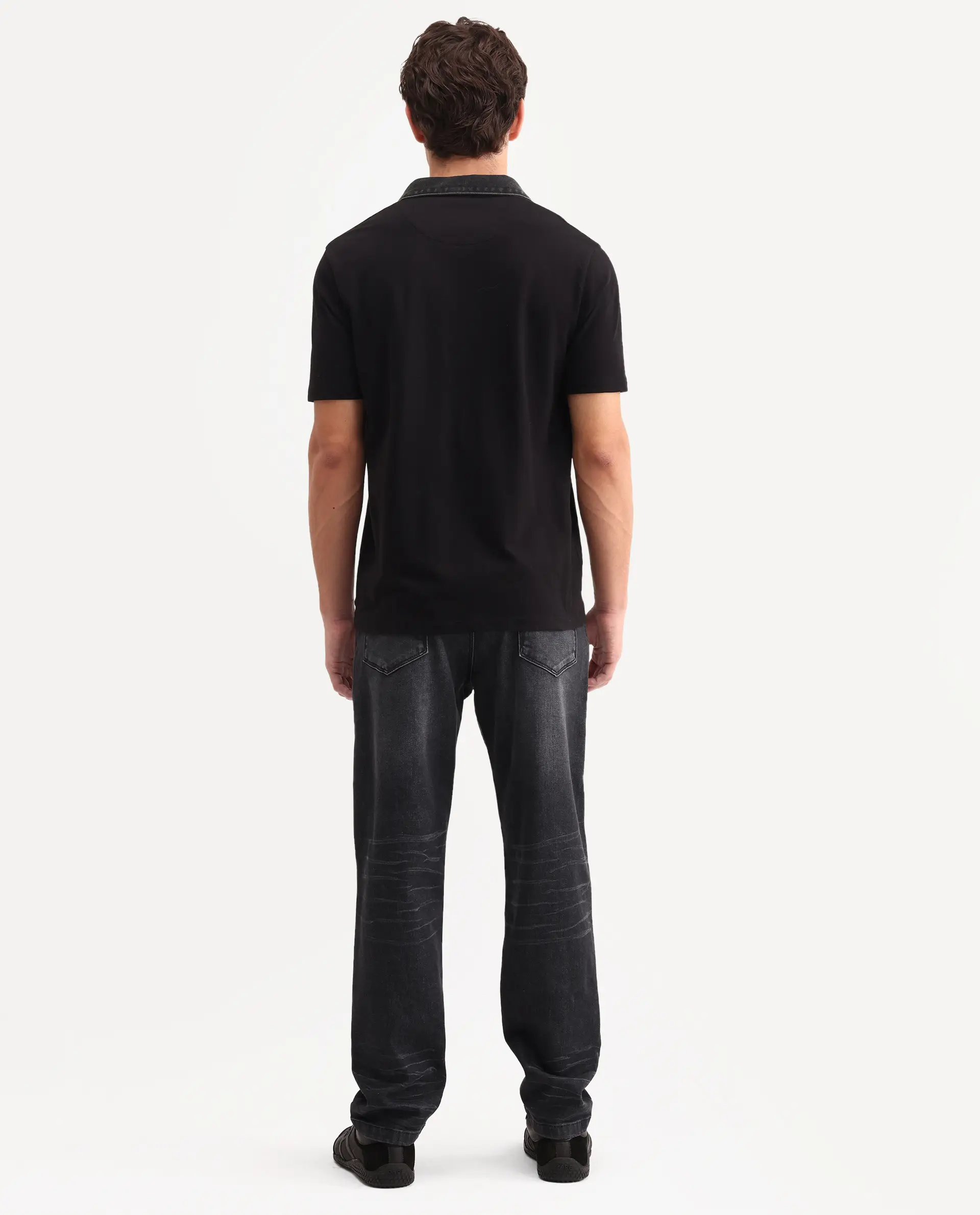Rare Rabbit Men's Tova Dark Grey Cotton Fabric Shank And Zipper Kurt Carrot Fit Plain Jeans - Image 7