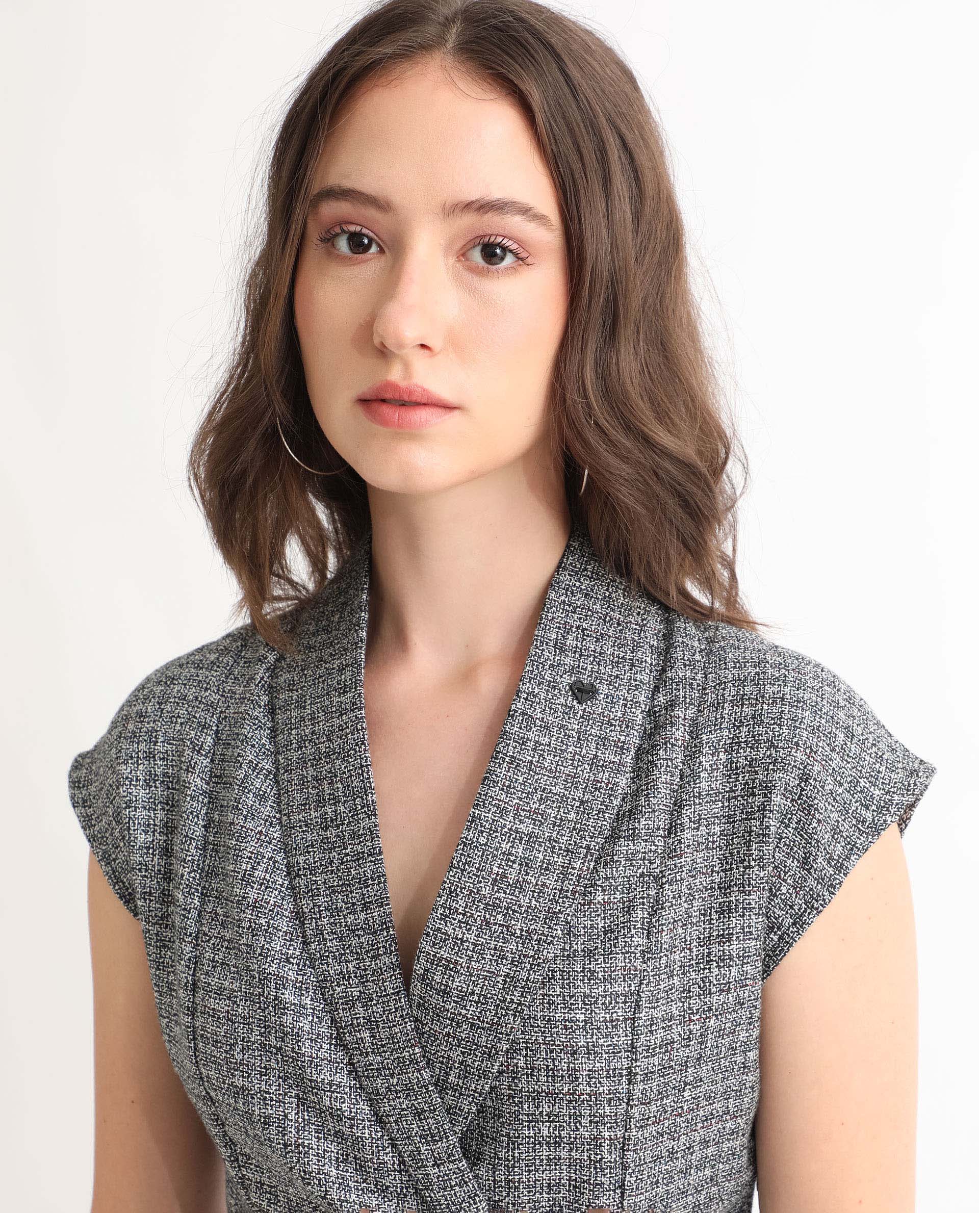 Rareism Women's Trafaluc Black Polyester Lapel Neck Checked Extended Sleeves Mini Regular Fit Dress - Image 8