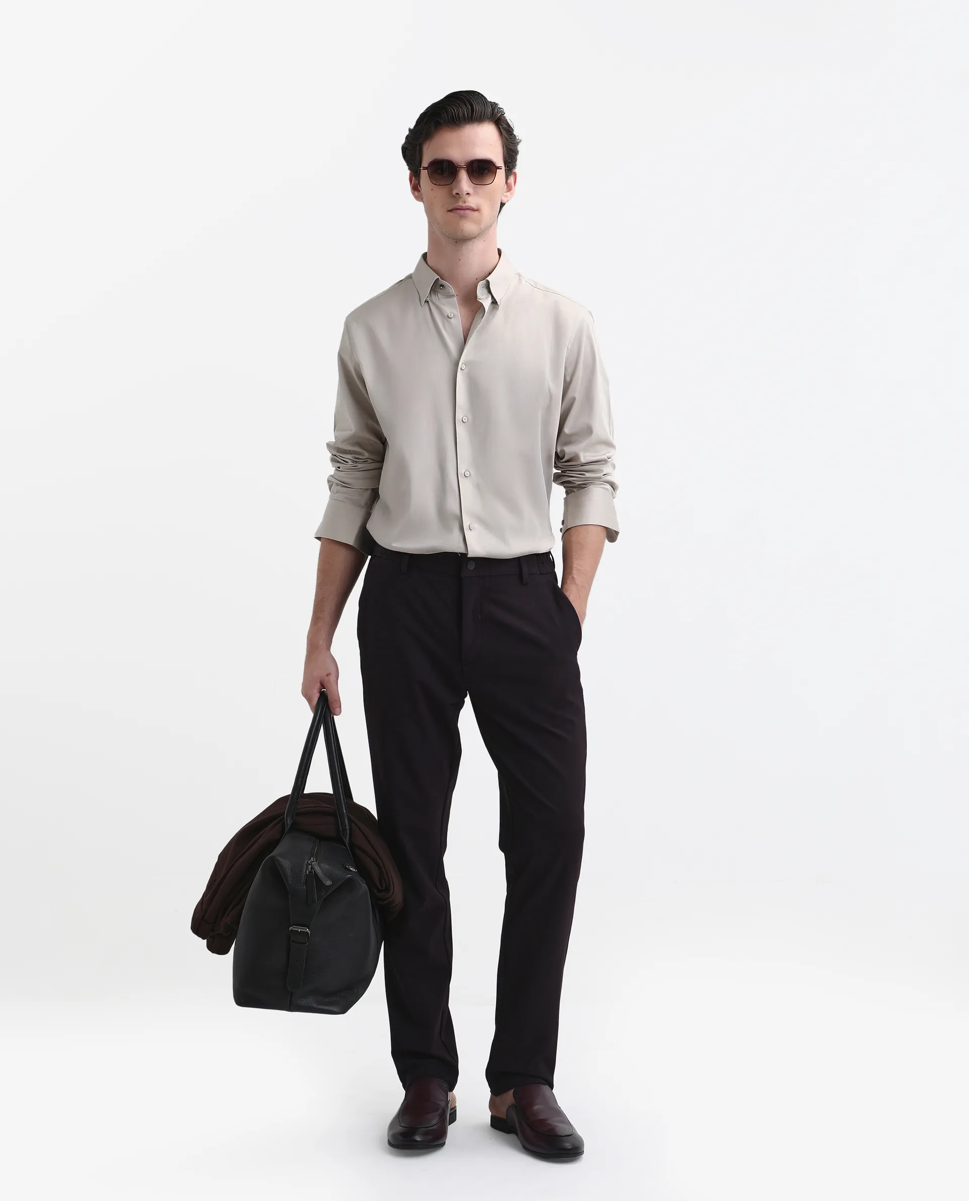 Rare Rabbit Men's Travel-Stk Maroon Polyester Blend Plain Regular Fit Trouser