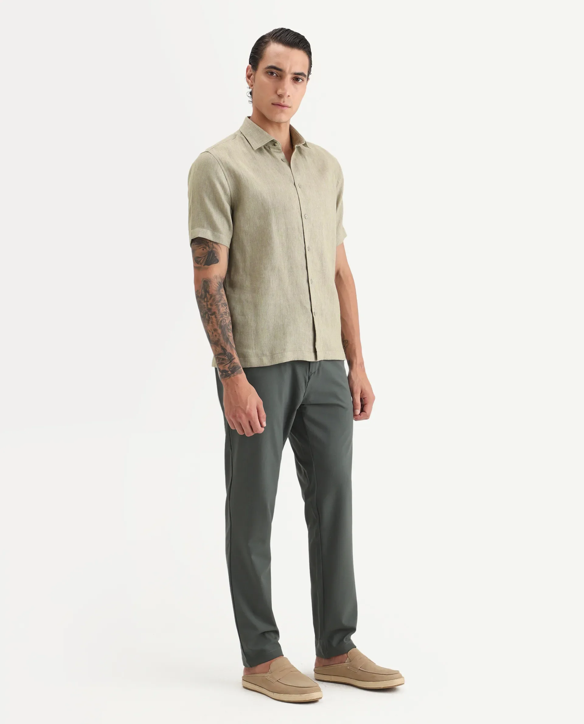 Rare Rabbit Men Travel-Stk Olive Polyester Fabric Button And Zip Closure Closure Plain Trouser - Image 6
