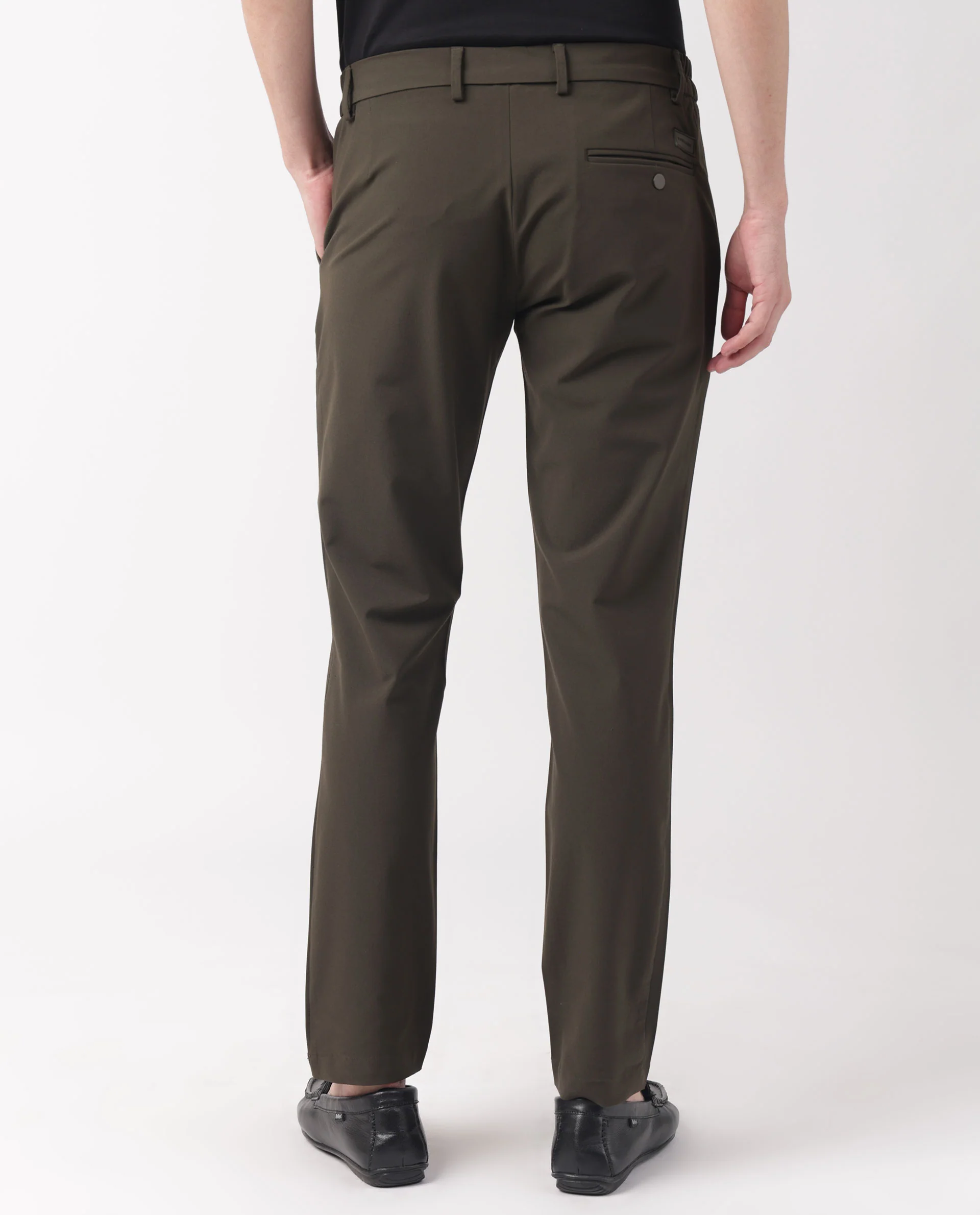Rare Rabbit Men's Travellers Dark Olive Solid Mid-Rise Regular Fit Trouser - Image 5