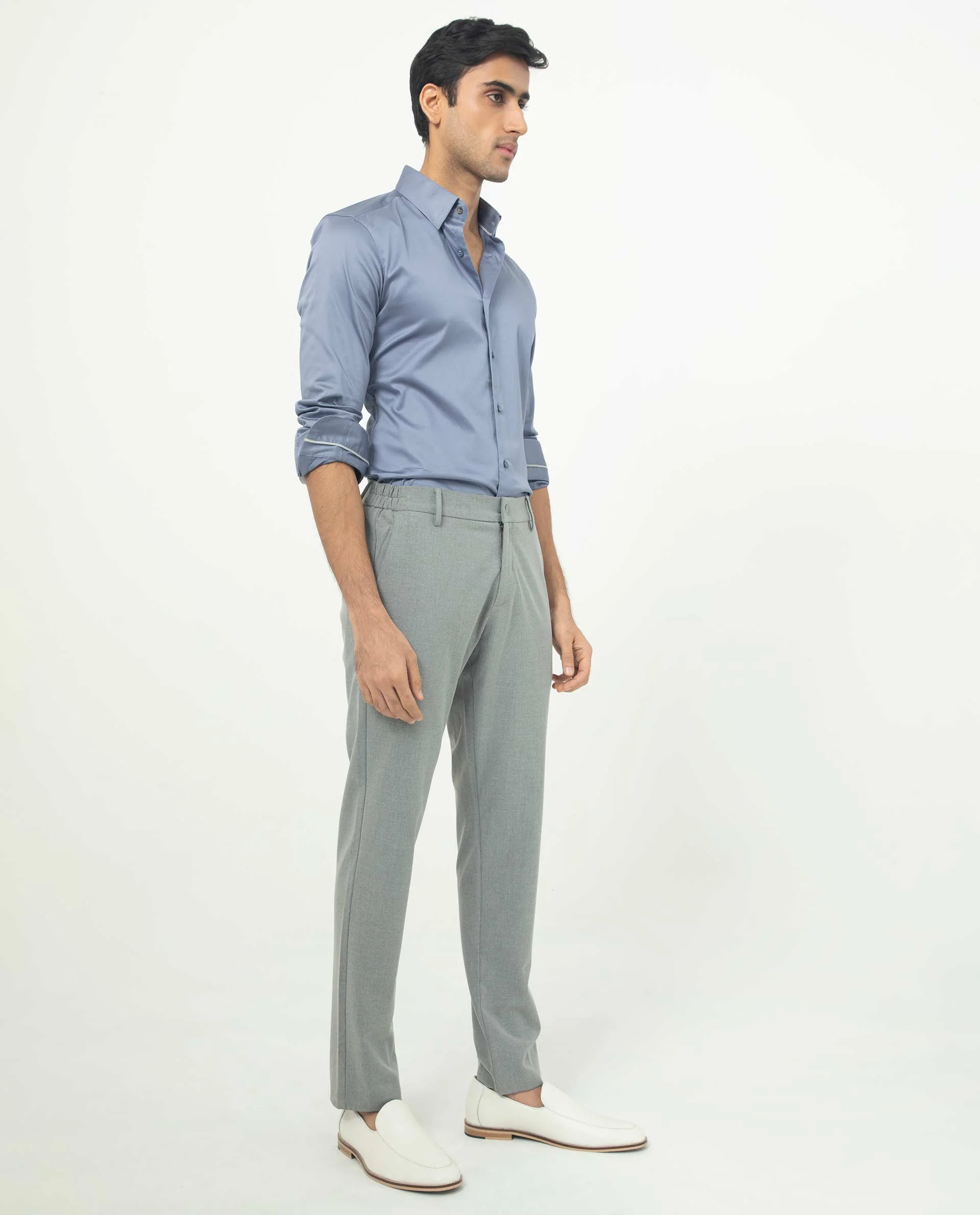 Rare Rabbit Men's Travellers Dusky Grey Solid Mid-Rise Regular Fit Trouser - Image 10