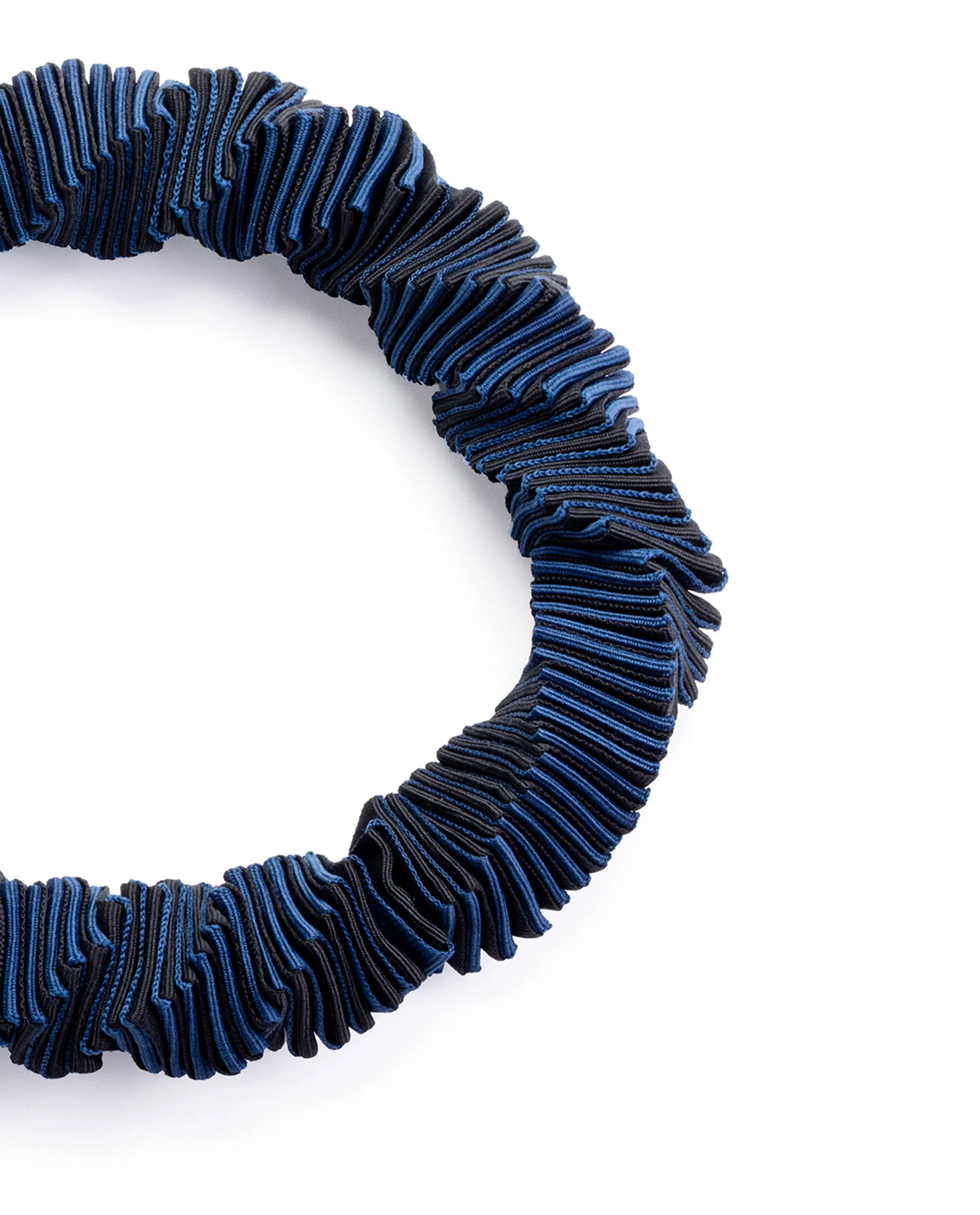 Rareism Women Tred Blue Necklace - Image 3