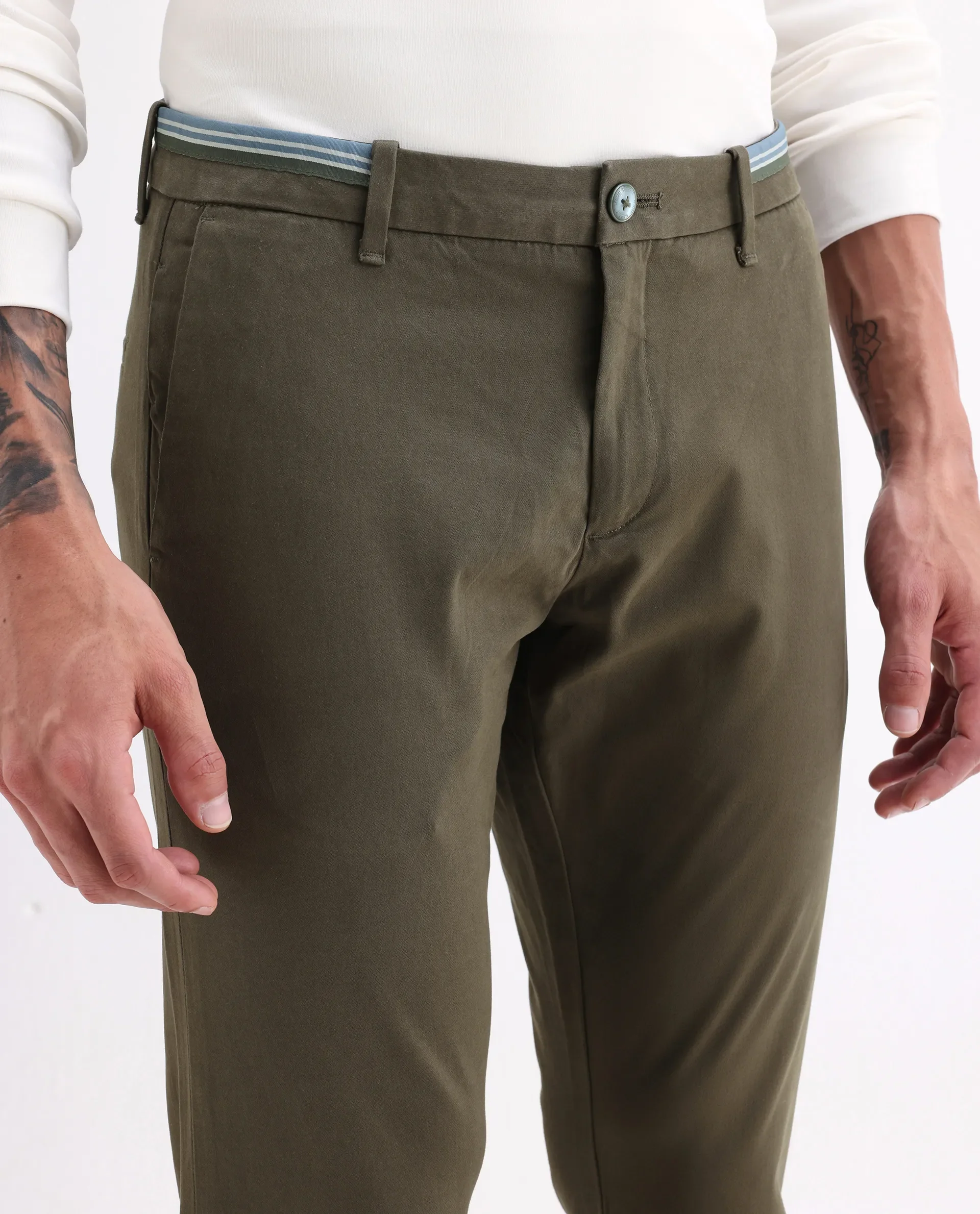 Rare Rabbit Men's Trellis Olive Cotton Plain Regular Fit Trouser - Image 3