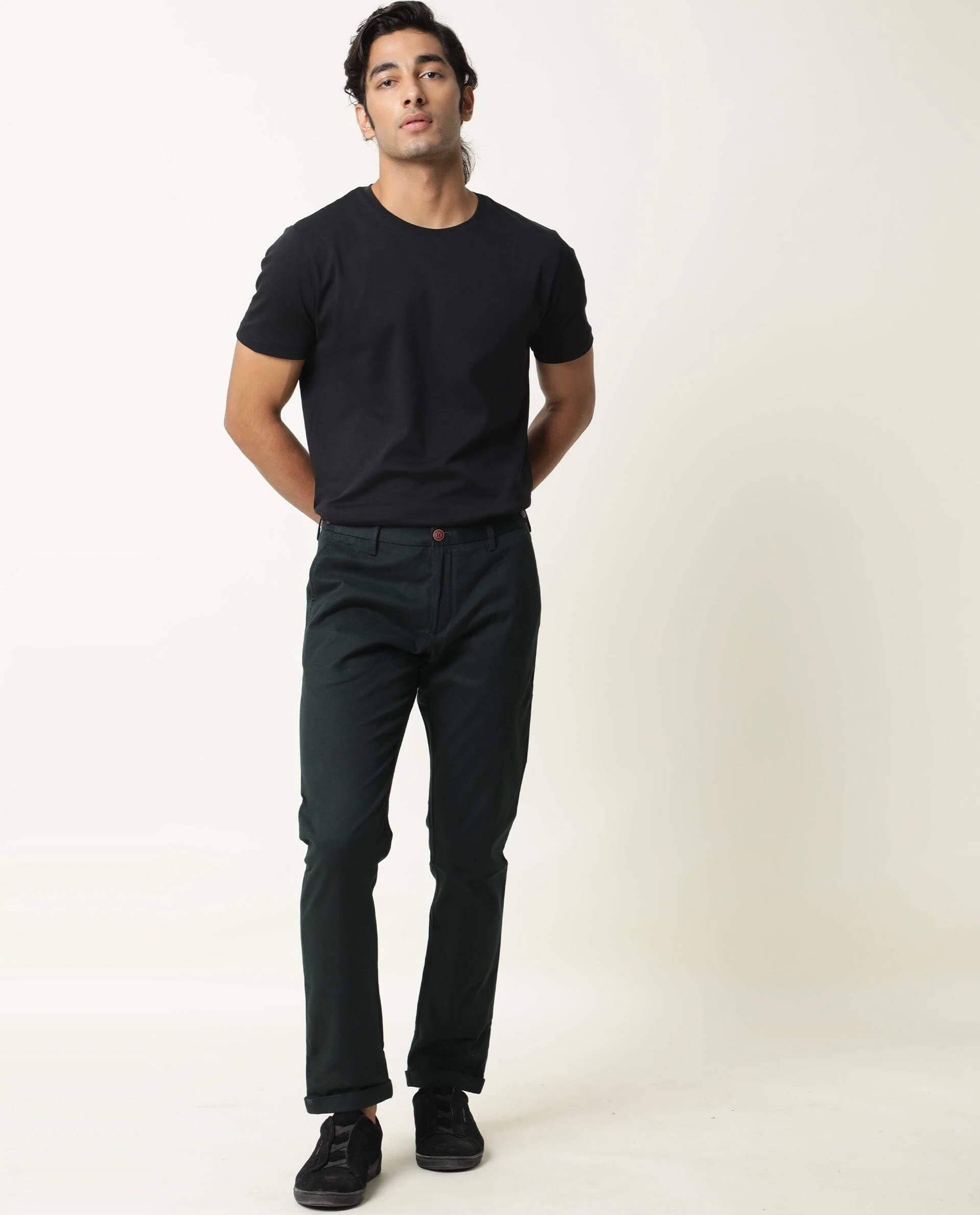 Rare Rabbit Men's Trews-22 Green Cotton Plain Regular Fit Trouser - Image 4