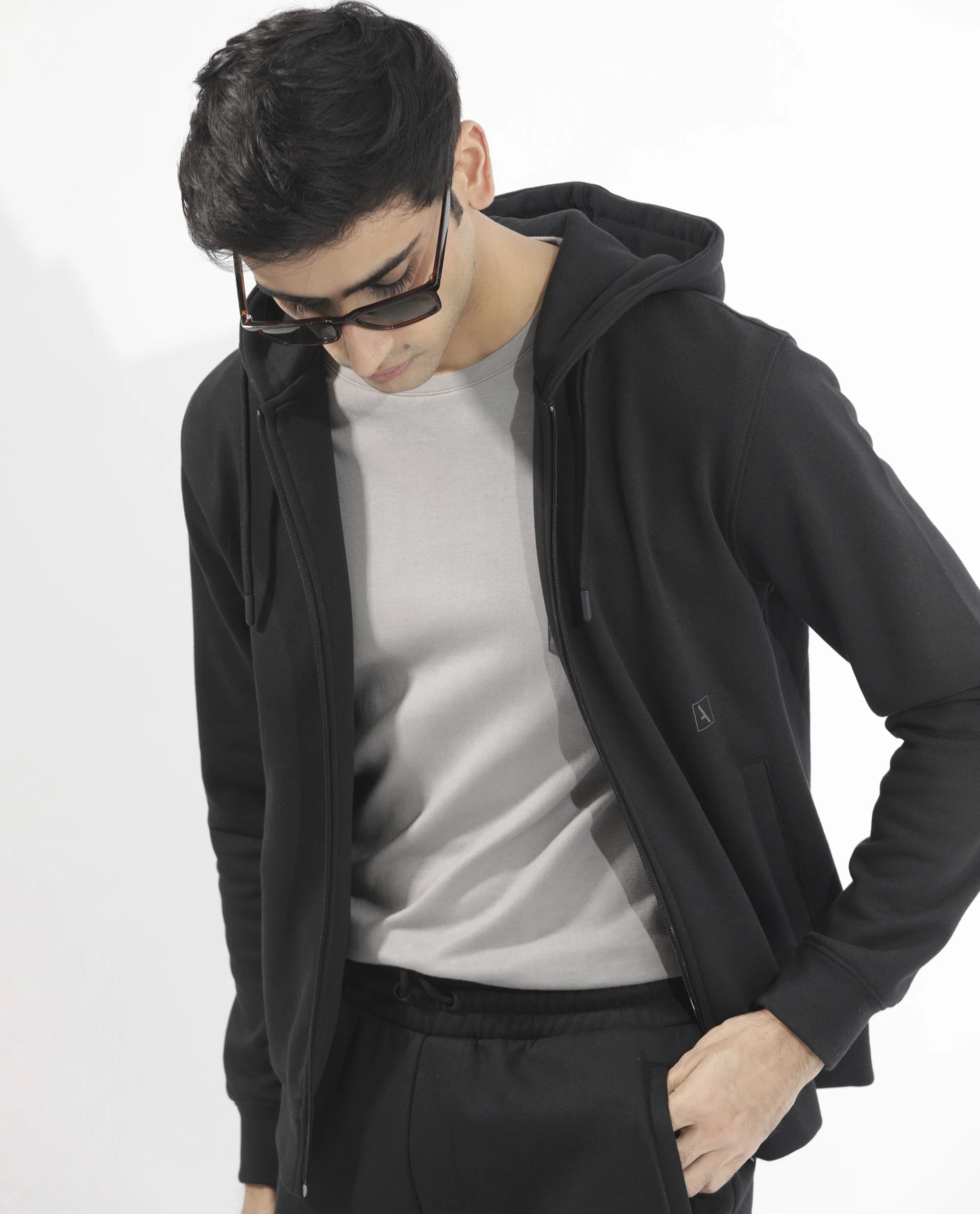 Rare Rabbit Men's Trood Black Cotton Fabric Full Sleeves Zip Closure Regular Fit Solid Hooded Sweatshirt - Image 4