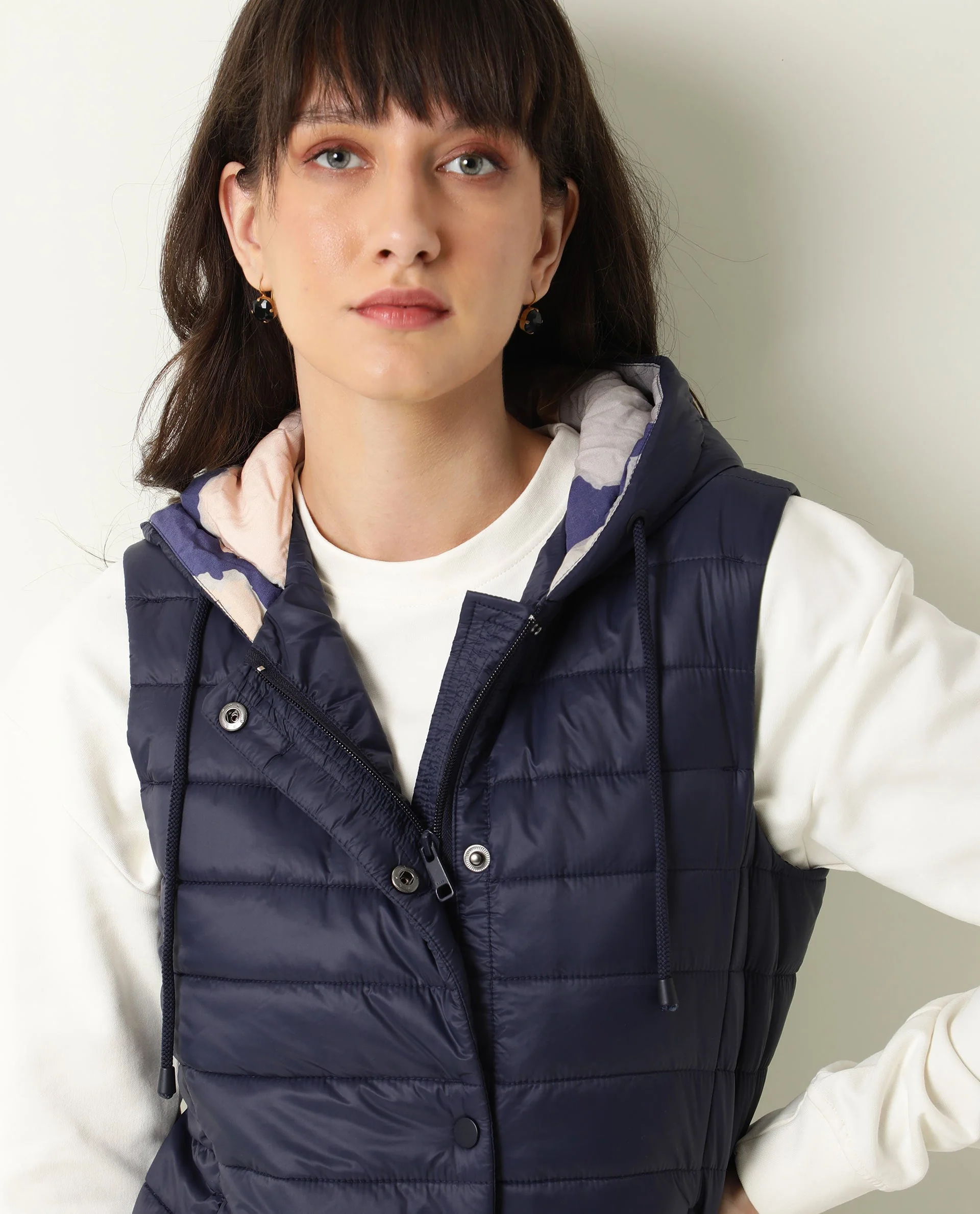 Rareism Women's Troop Navy Hooded Plain Sleeveless Regular Fit Jacket - Image 7
