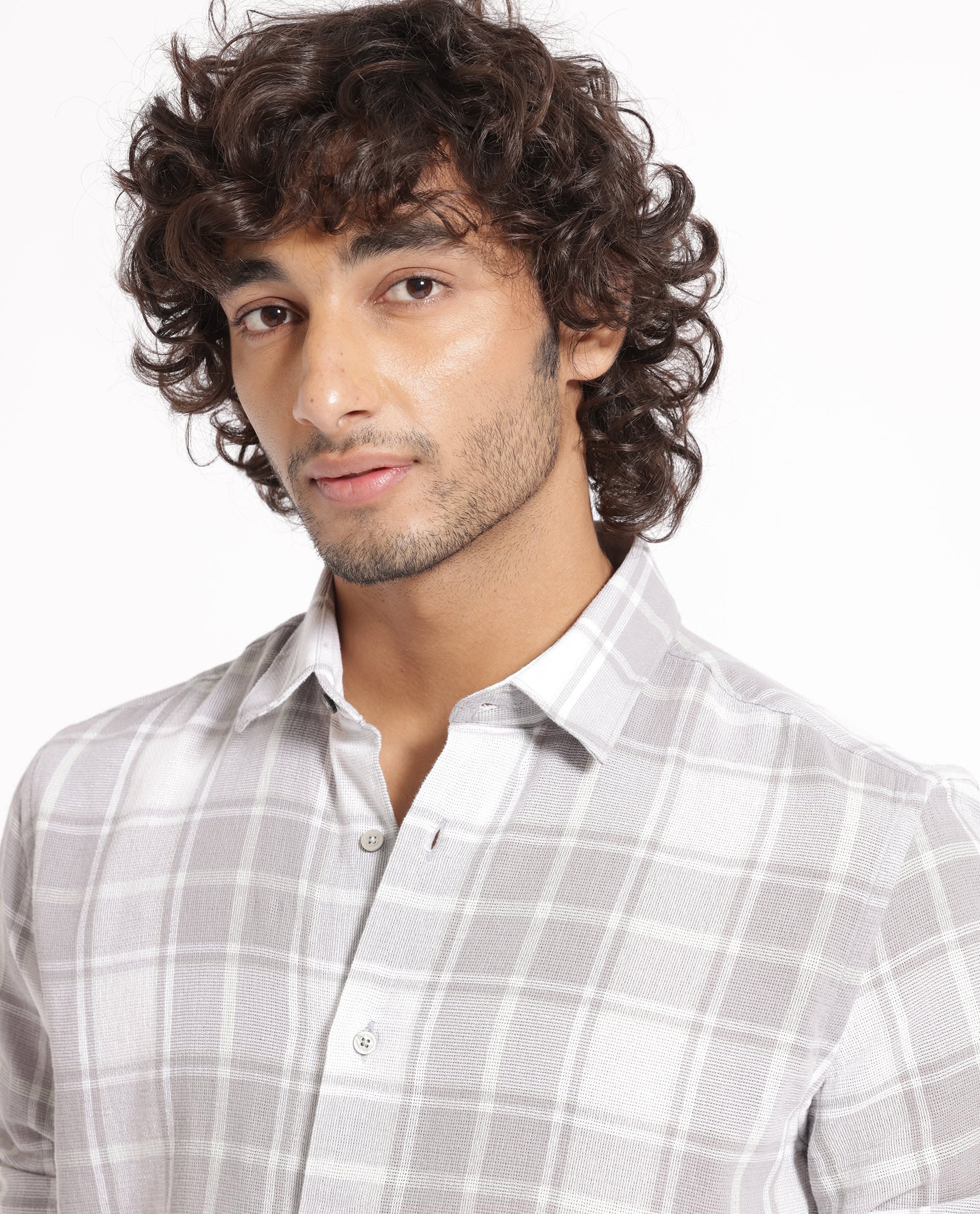 Rare Rabbit Men's Tropea Light Grey Cotton Checked Print Regular Fit Full Sleeve Collared Shirt - Image 3