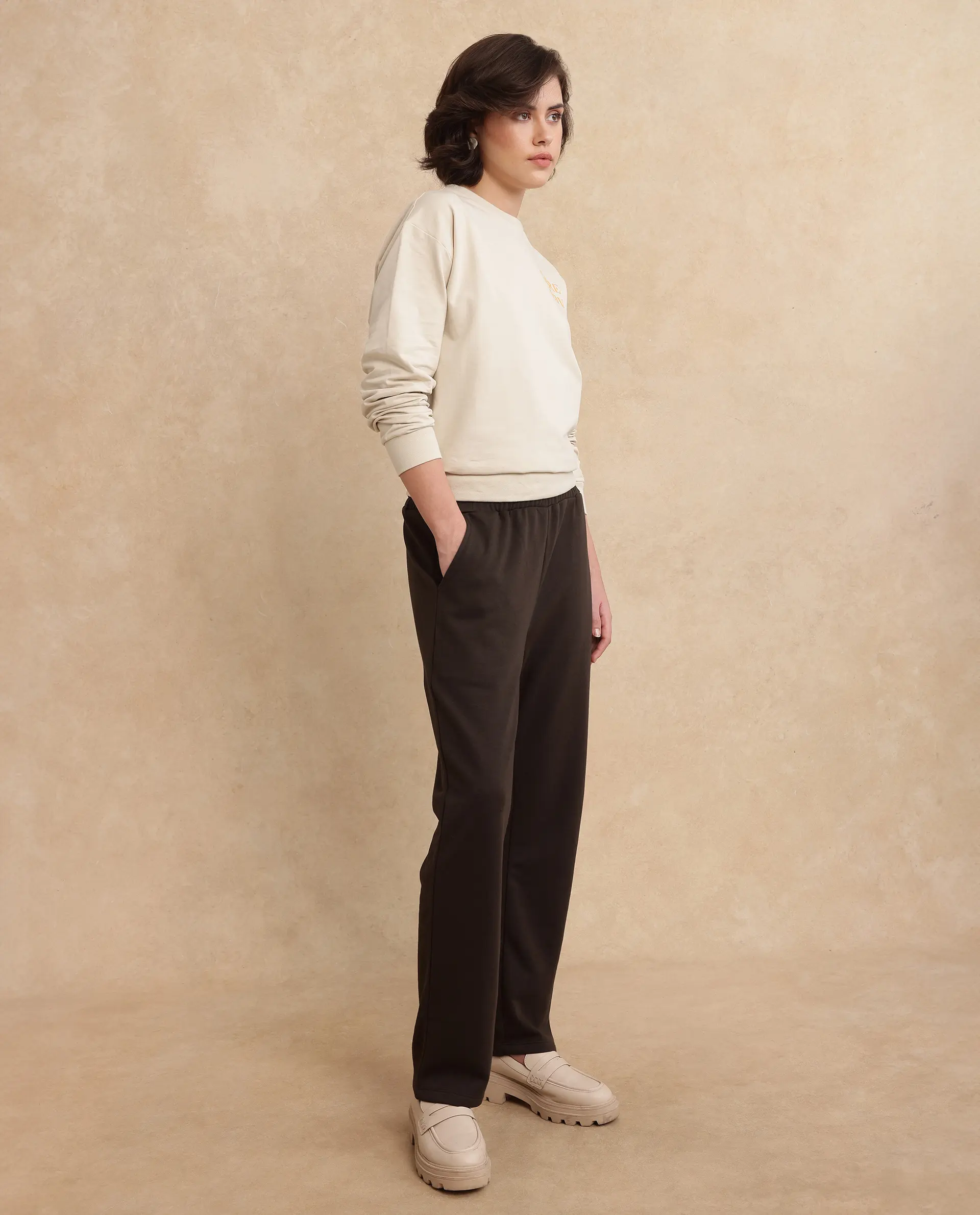 Rareism Women's Trunky Brown Cotton Blend Plain Ankle Length Straight Fit Track Pant - Image 4
