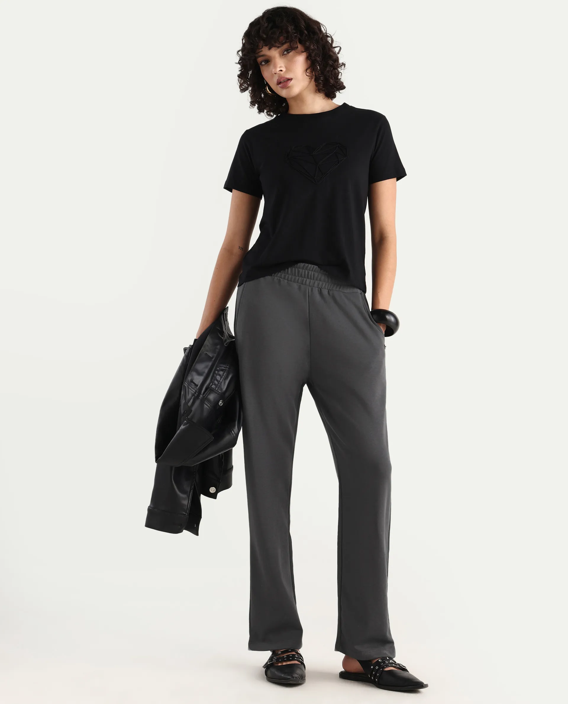 Rareism Women's Trunky Dark Grey Cotton Blend Plain Ankle Length Straight Fit Track Pant - Image 2
