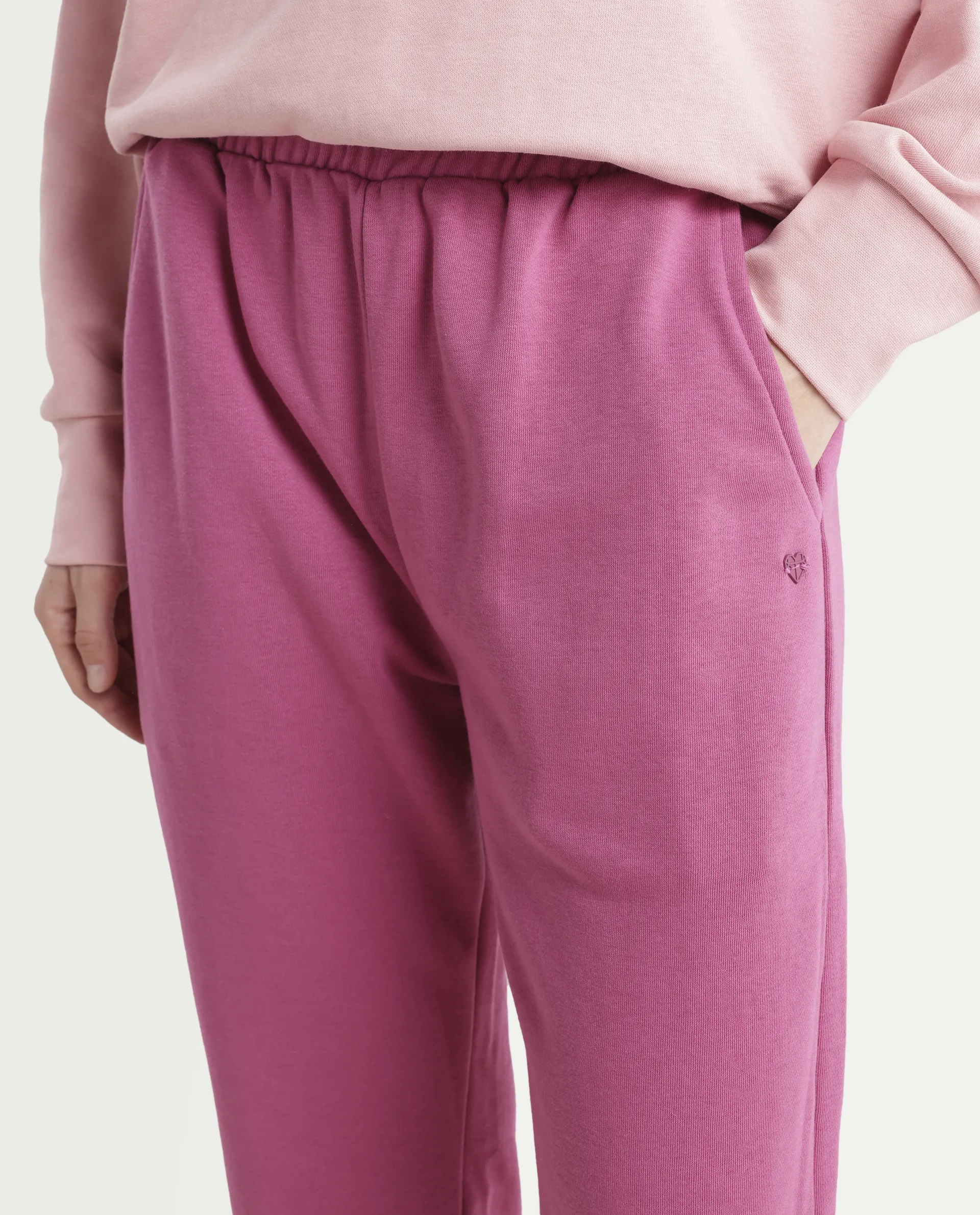 Rareism Women's Trunky Dark Pink Cotton Blend Plain Ankle Length Straight Fit Track Pant - Image 4