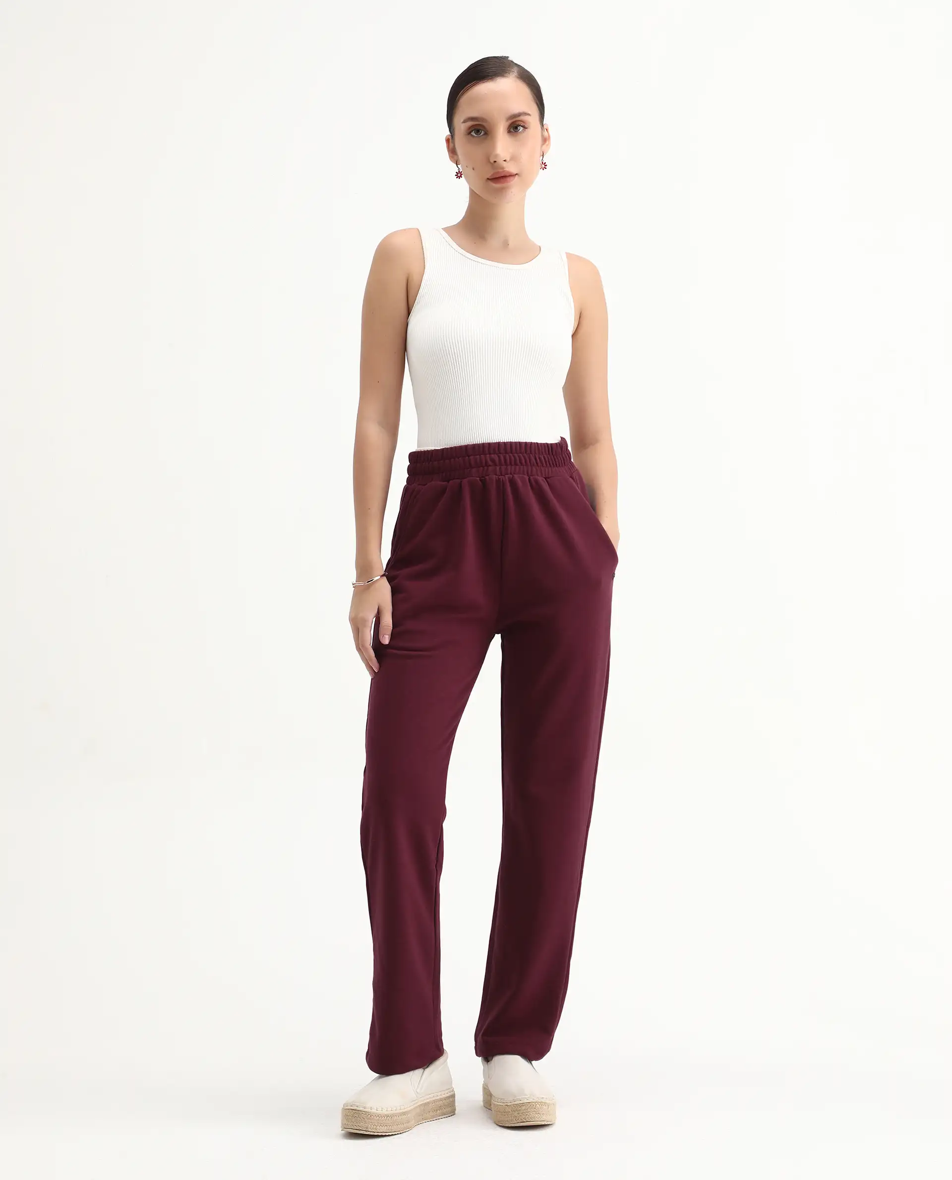 Rareism Women's Trunky Maroon Cotton Blend Plain Ankle Length Straight Fit Track Pant - Image 5
