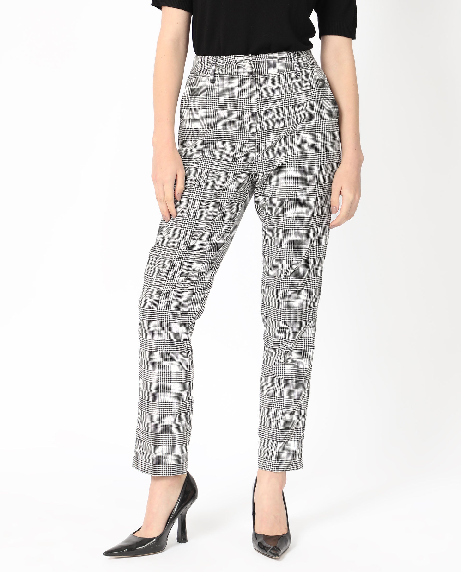 Rareism Women's Tucila Black Polyester Checked Ankle Length Tailored Trouser - Image 5